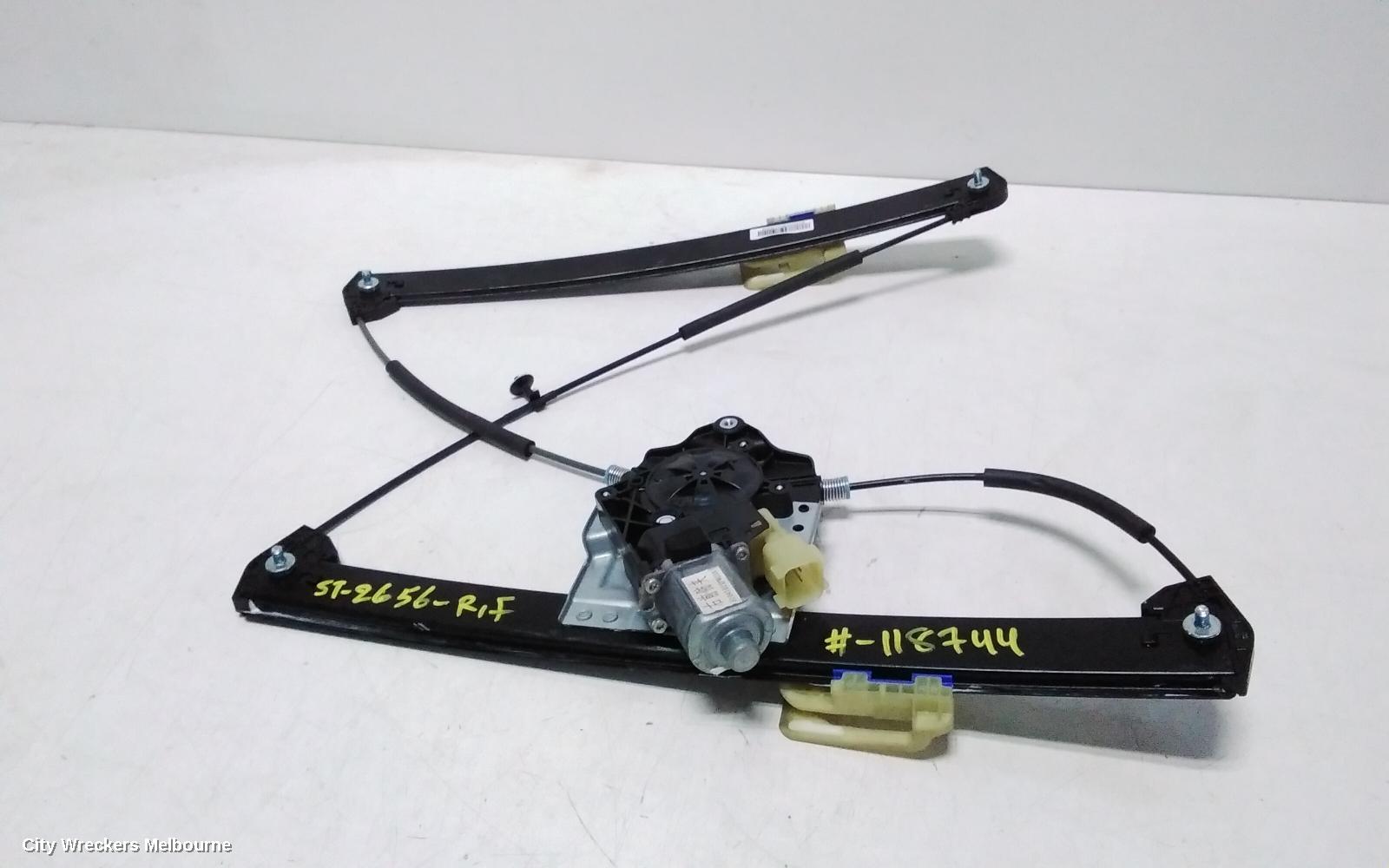 GREAT WALL CANNON UTE RIGHT FRONT WINDOW REG/MOTOR, NPW, 09/2020 ONWARDS