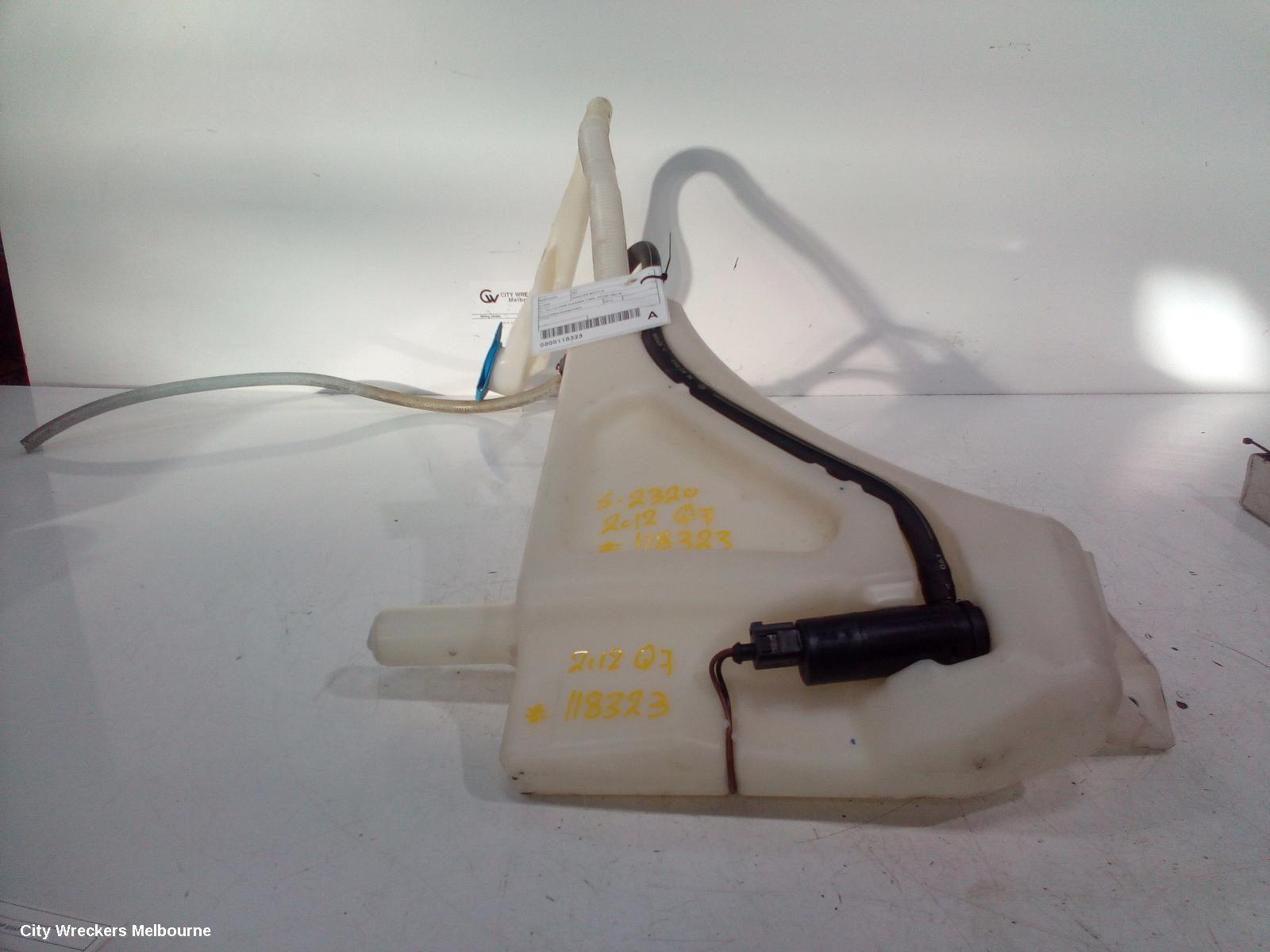 AUDI Q7 WASHER BOTTLE, 4L, W/ H/LAMP WASHER TYPE, 09/2006 - 08/2015