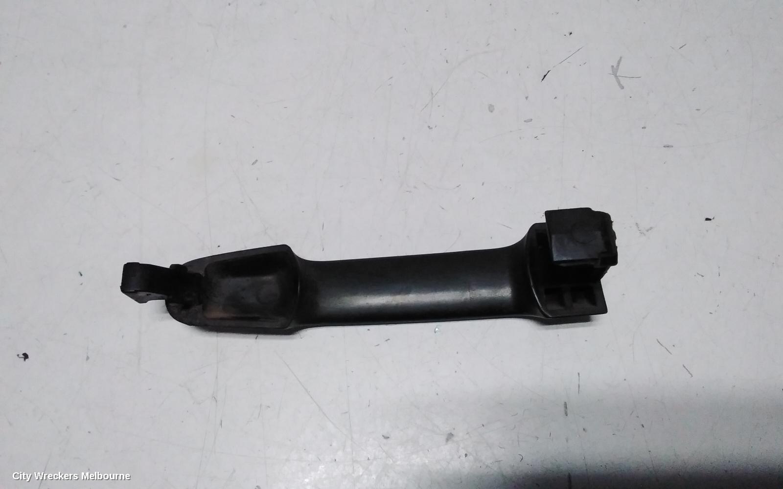 TOYOTA RAV4 DOOR HANDLE, OUTER, RH FRONT, ACA2#R, 07/2000 - 10/2005