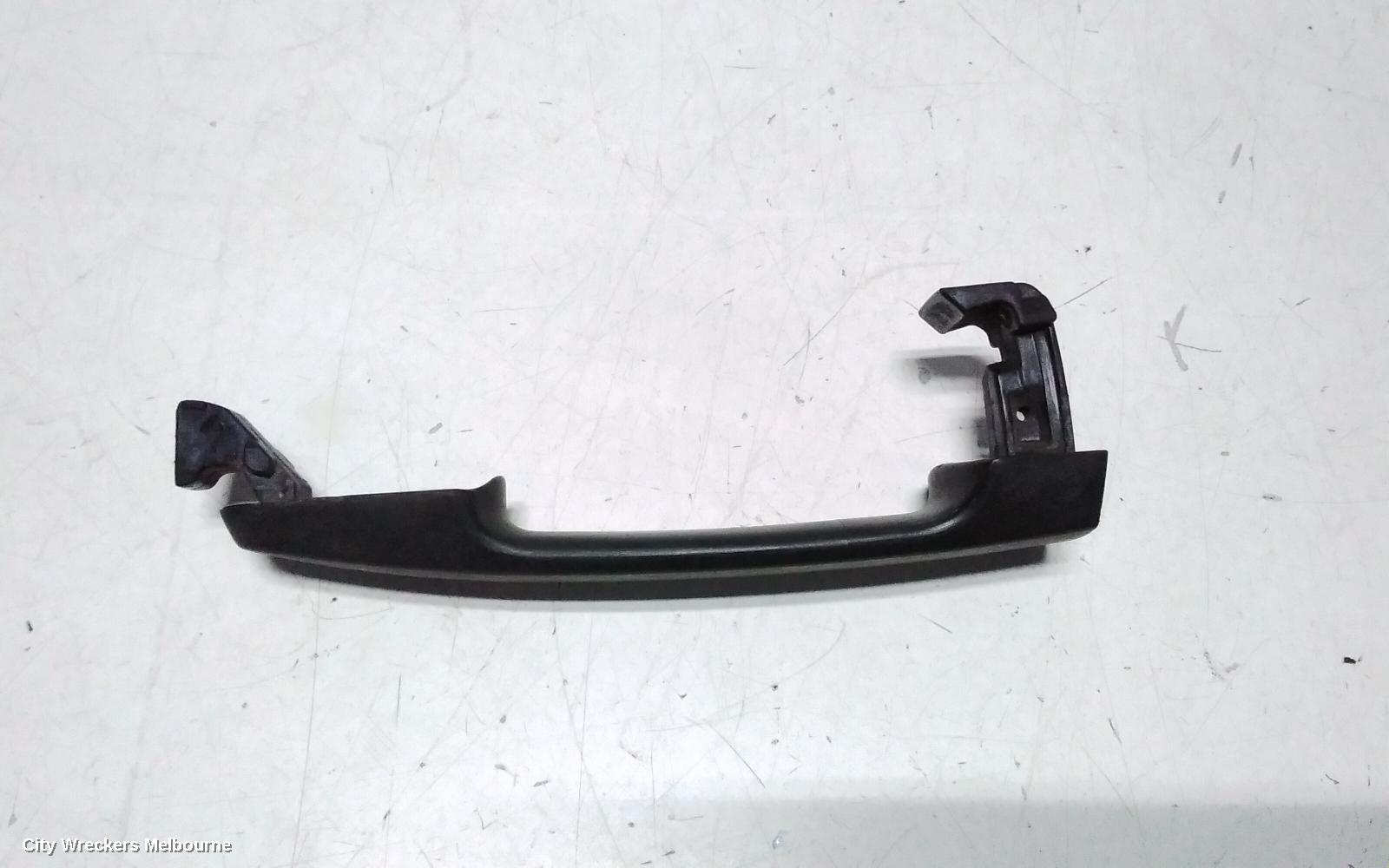 TOYOTA RAV4 DOOR HANDLE, OUTER, RH FRONT, ACA2#R, 07/2000 - 10/2005