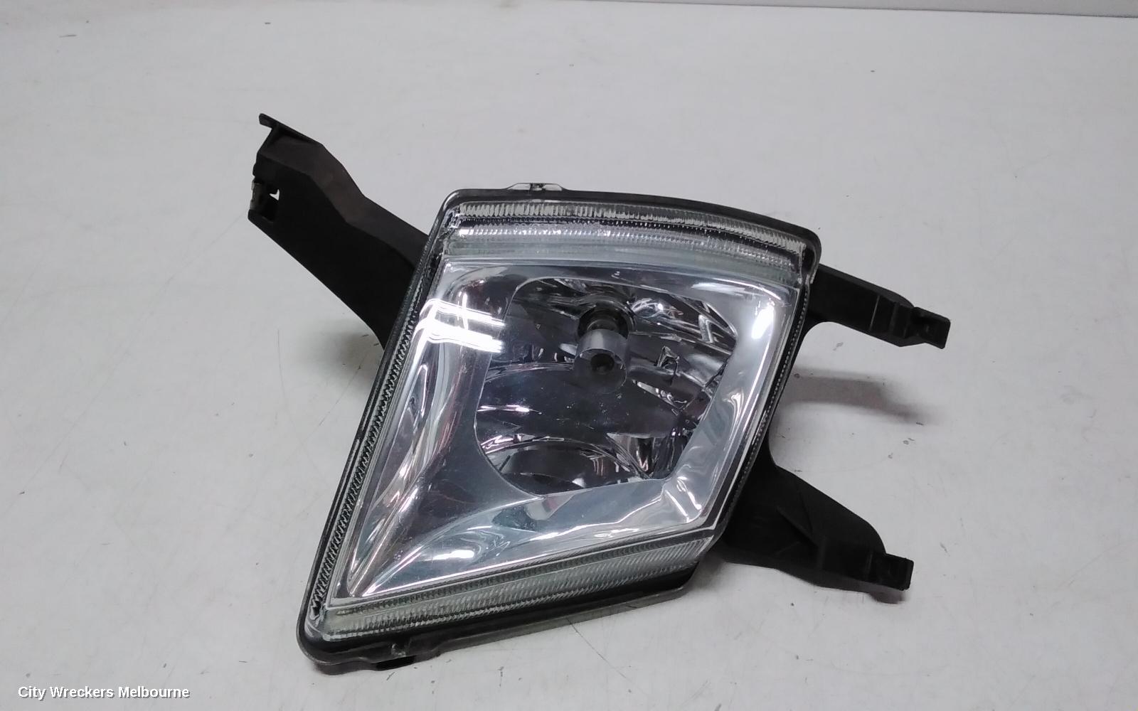 PEUGEOT 407 RIGHT INDICATOR/FOG/SIDE, BUMPER FOGLAMP, COUPE, 12/2005 - 12/2011