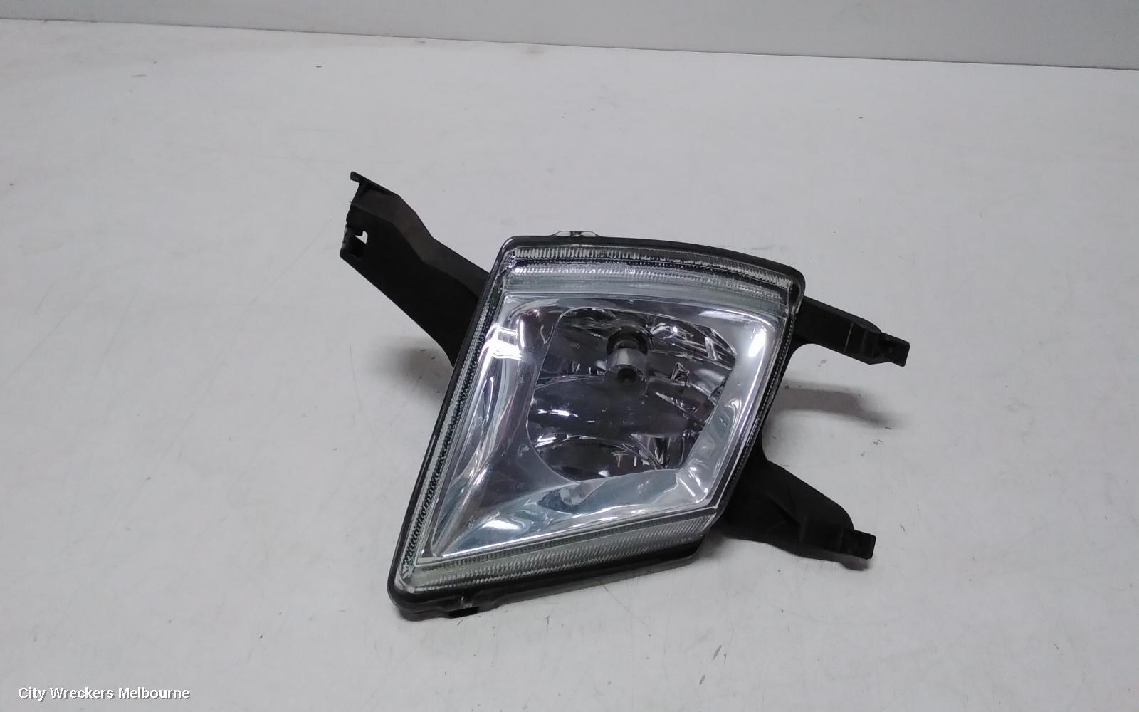 PEUGEOT 407 RIGHT INDICATOR/FOG/SIDE, BUMPER FOGLAMP, COUPE, 12/2005 - 12/2011