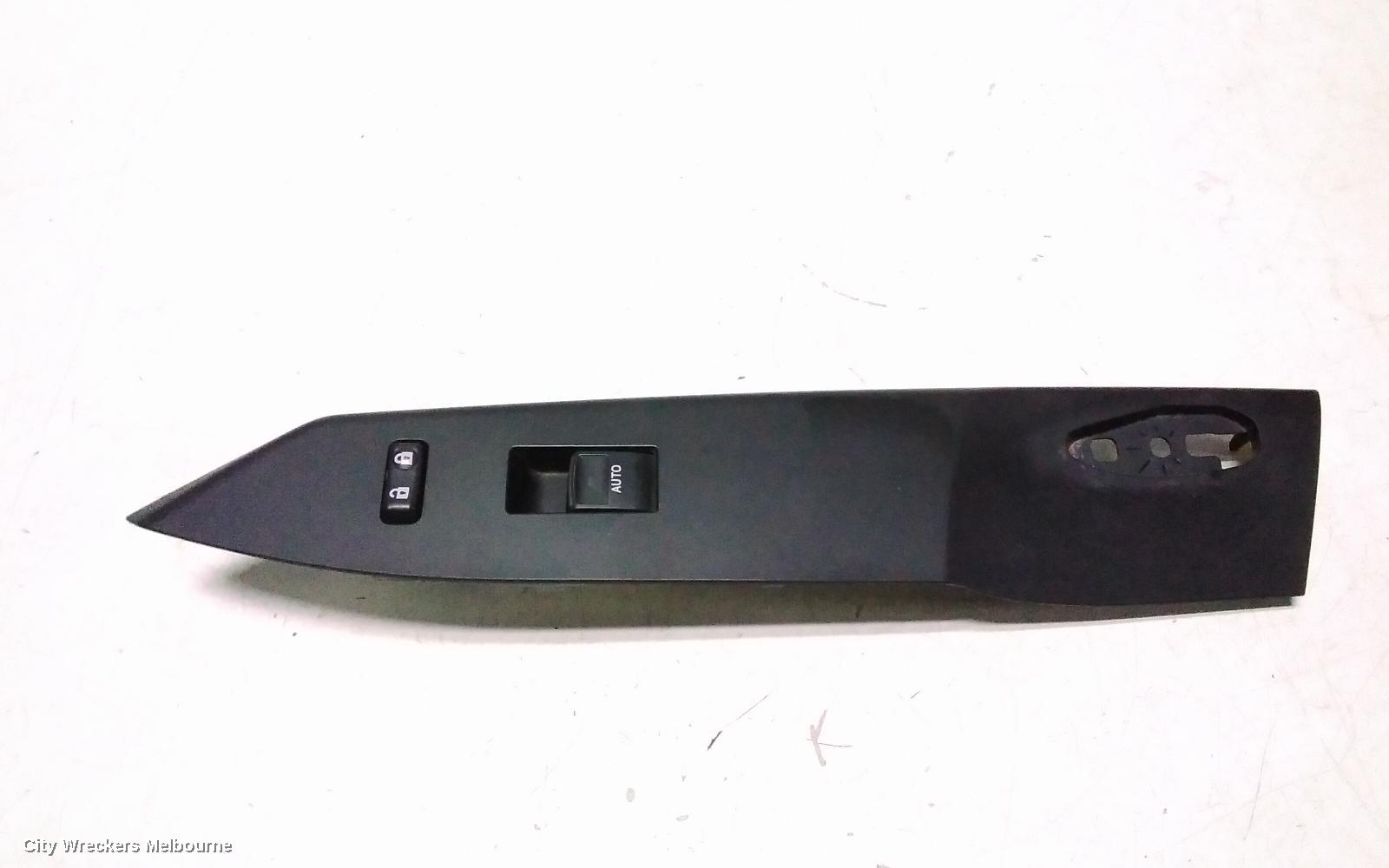LEXUS CT200H PWR DR WIND SWITCH, LH FRONT/LH REAR/RH REAR, ZWA10, 12/2010 - 12/2013