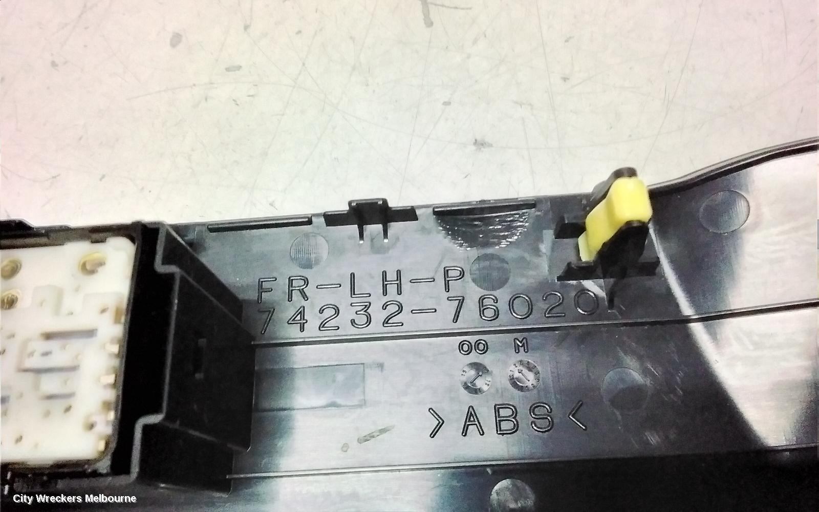 LEXUS CT200H PWR DR WIND SWITCH, LH FRONT/LH REAR/RH REAR, ZWA10, 12/2010 - 12/2013