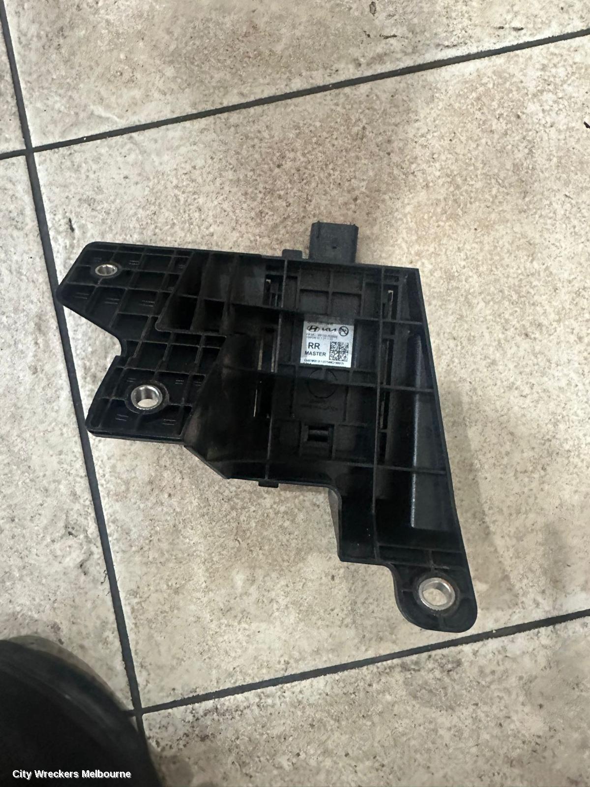 KIA CARNIVAL/GRAND CARNIVAL, KA4, 10/2020 ONWARDS, RIGHT BLIND SPOT MODULE / P/N HKMC 99150-R0000: 118381