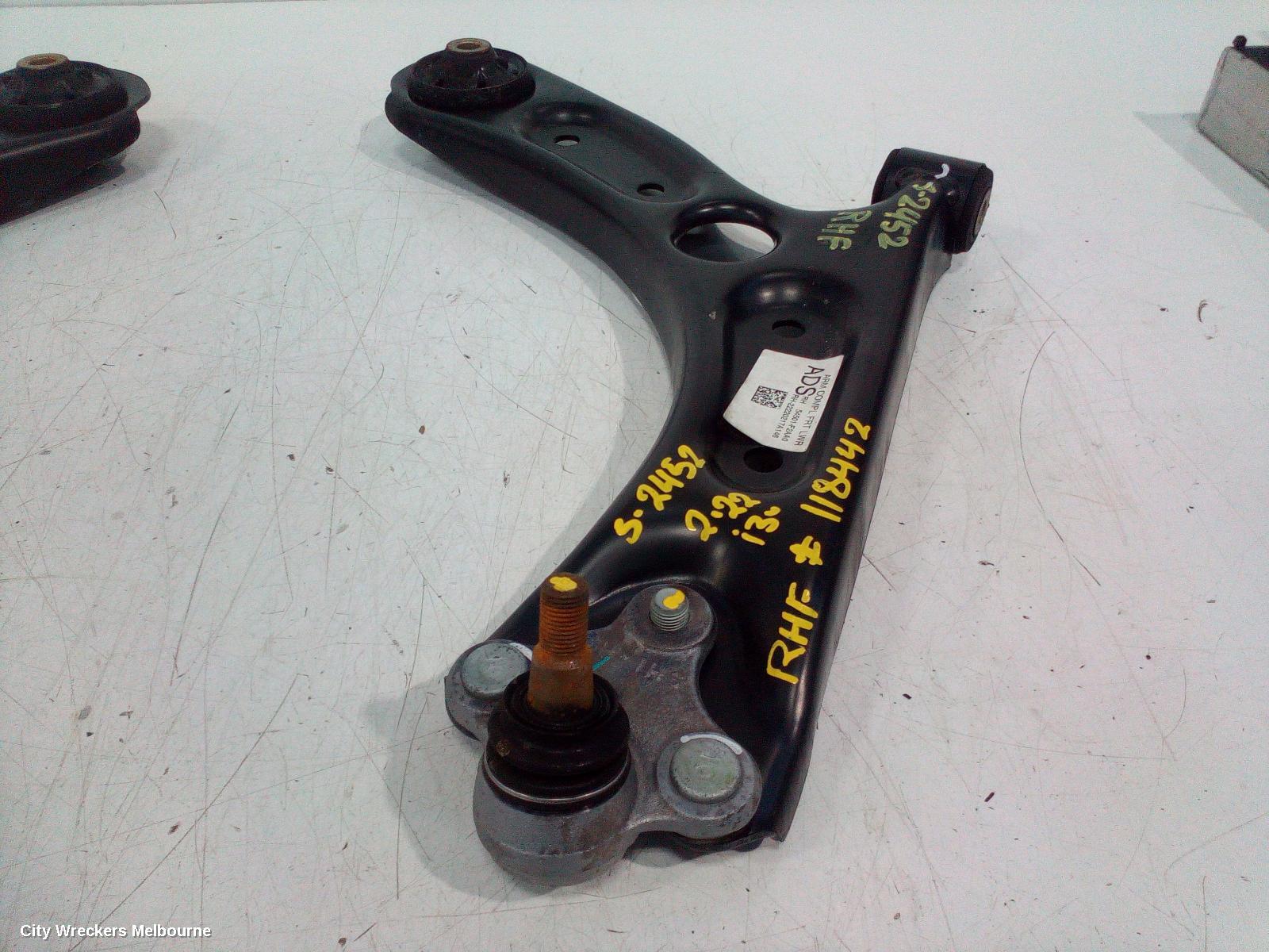 HYUNDAI I30 RIGHT FRONT LOWER CONTROL ARM, PD, HATCH (S. KOREA VIN KMHH), STANDARD TYPE, 03/2017 ONWARDS