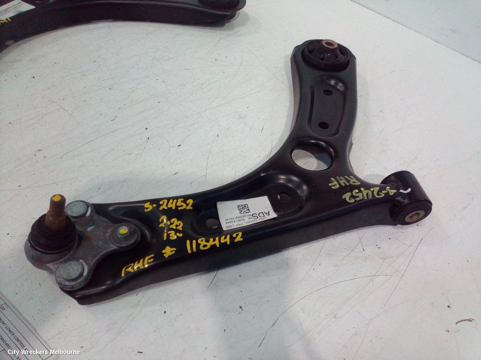 HYUNDAI I30 RIGHT FRONT LOWER CONTROL ARM, PD, HATCH (S. KOREA VIN KMHH), STANDARD TYPE, 03/2017 ONWARDS