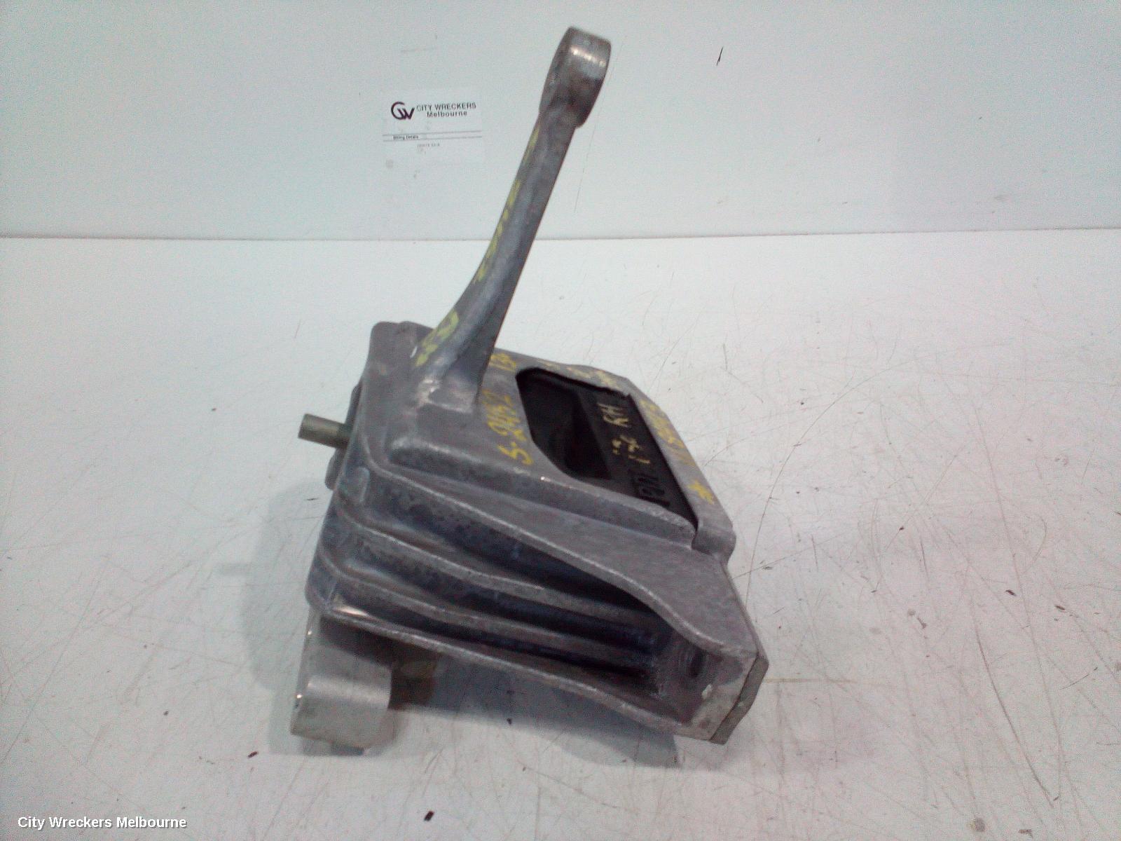 HYUNDAI I30 MOUNT, PD, HATCH, 03/2017 ONWARDS