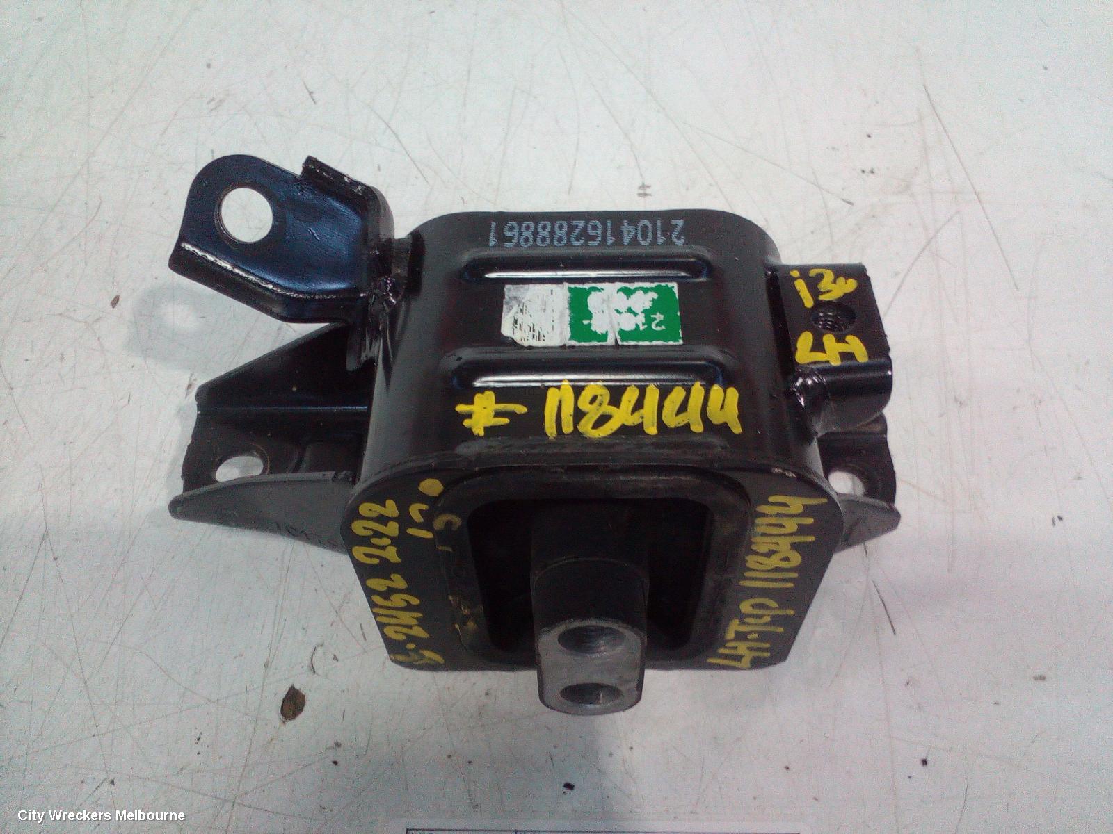 HYUNDAI I30 MOUNT, PD, HATCH, 03/2017 ONWARDS
