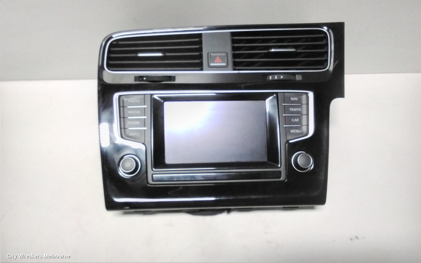 VOLKSWAGEN GOLF RADIO/CD/DVD/SAT/TV, SAT NAV TOUCHSCREEN, GEN 7, 03/2013 - 03/2017