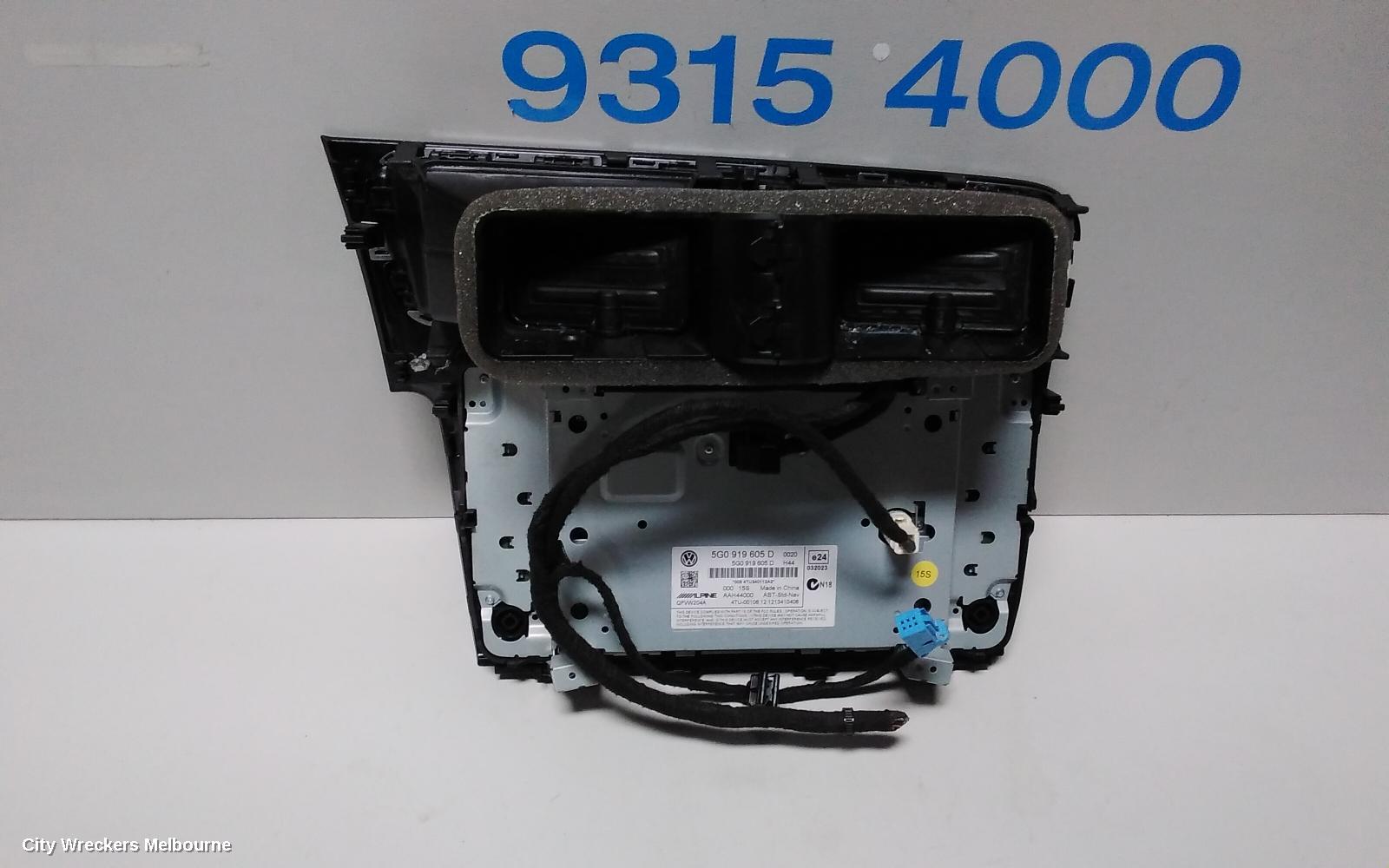 VOLKSWAGEN GOLF RADIO/CD/DVD/SAT/TV, SAT NAV TOUCHSCREEN, GEN 7, 03/2013 - 03/2017