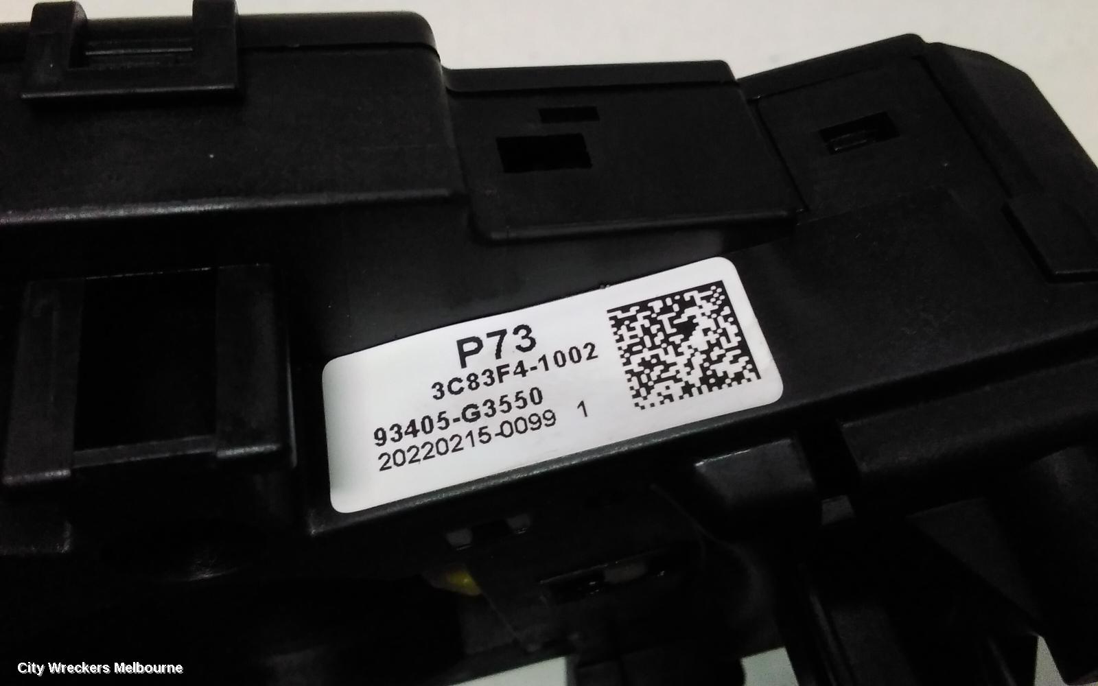 HYUNDAI I30 COMBINATION SWITCH, COMBINATION SWITCH ASSY, NON REAR FOGLAMP TYPE, PD, HATCH (S. KOREA VIN KMHH), 03/2017 ONWARDS
