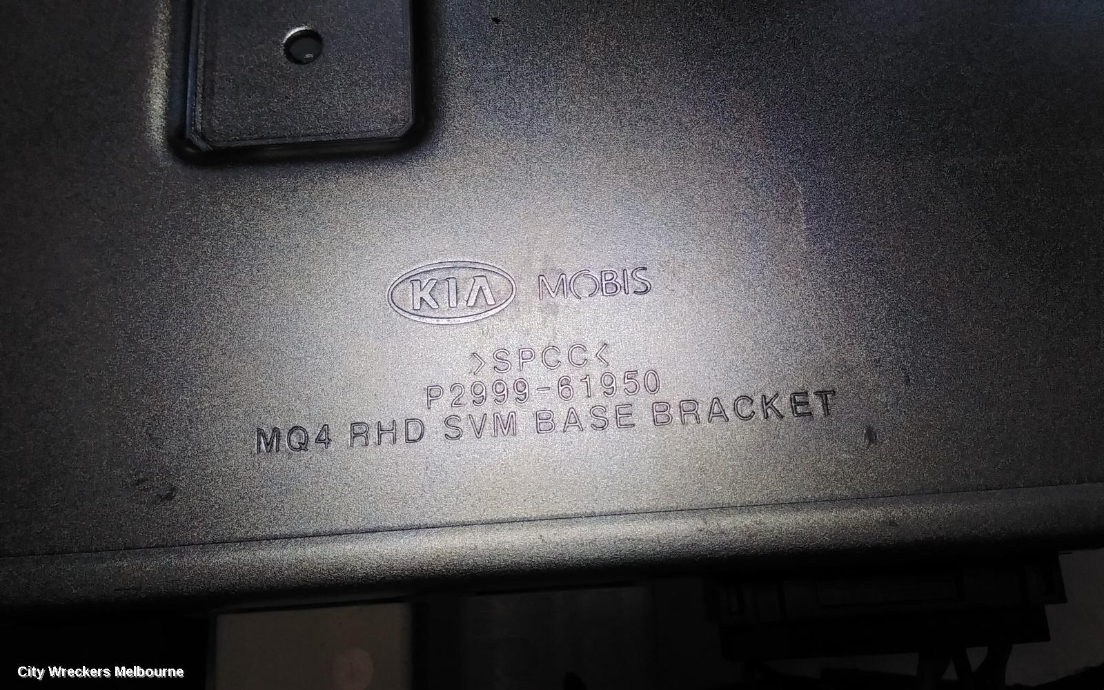 KIA SORENTO REVERSE CAMERA, FRONT, ADAPTIVE CRUISE/MULTI FUNCTION CAMERA, UM, 03/2015 ONWARDS