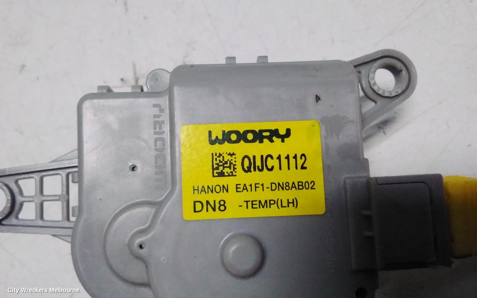 KIA SORENTO, UM, 03/2015 - 02/2020, BOTH HEATER FLAP MOTORS /  FOR AIR CONTROL : 118470
