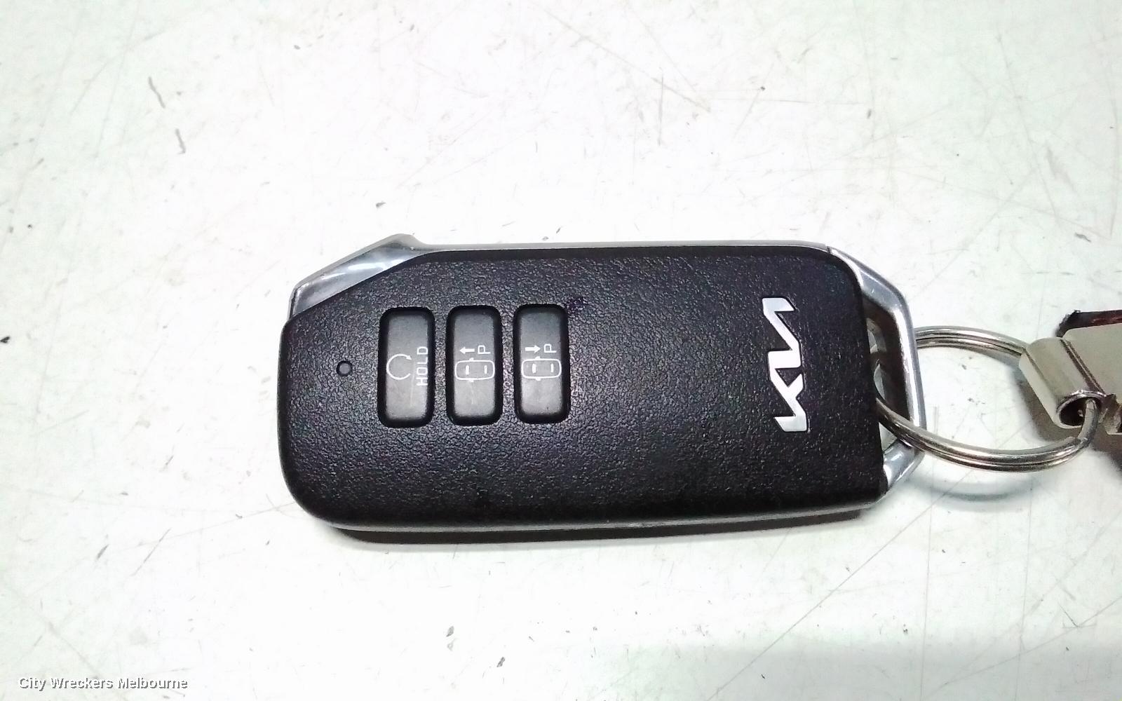KIA SORENTO KEY FOB, UM, 03/2015 - 02/2020