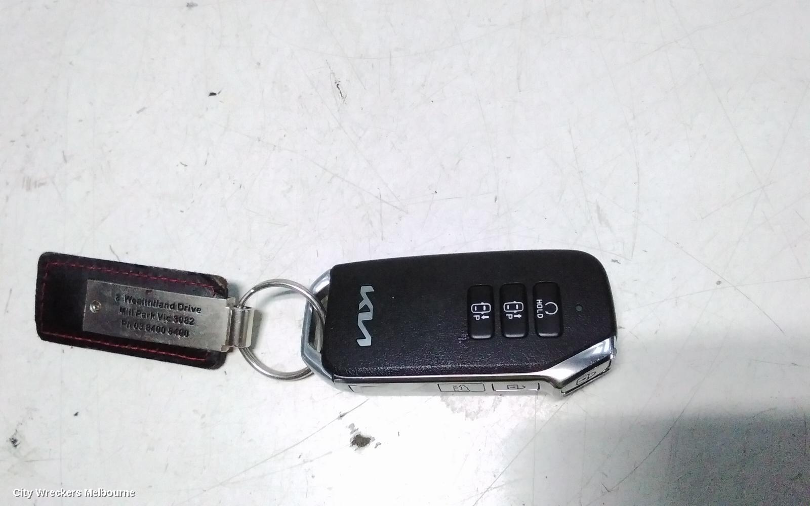 KIA SORENTO KEY FOB, UM, 03/2015 - 02/2020