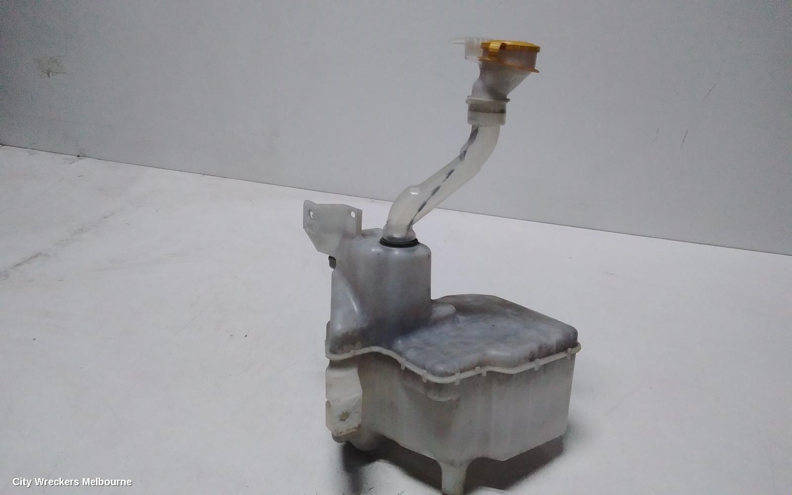TOYOTA 86 WASHER BOTTLE, ZN6, W/ H/LAMP WASHERS TYPE, 04/2012 - 09/2021