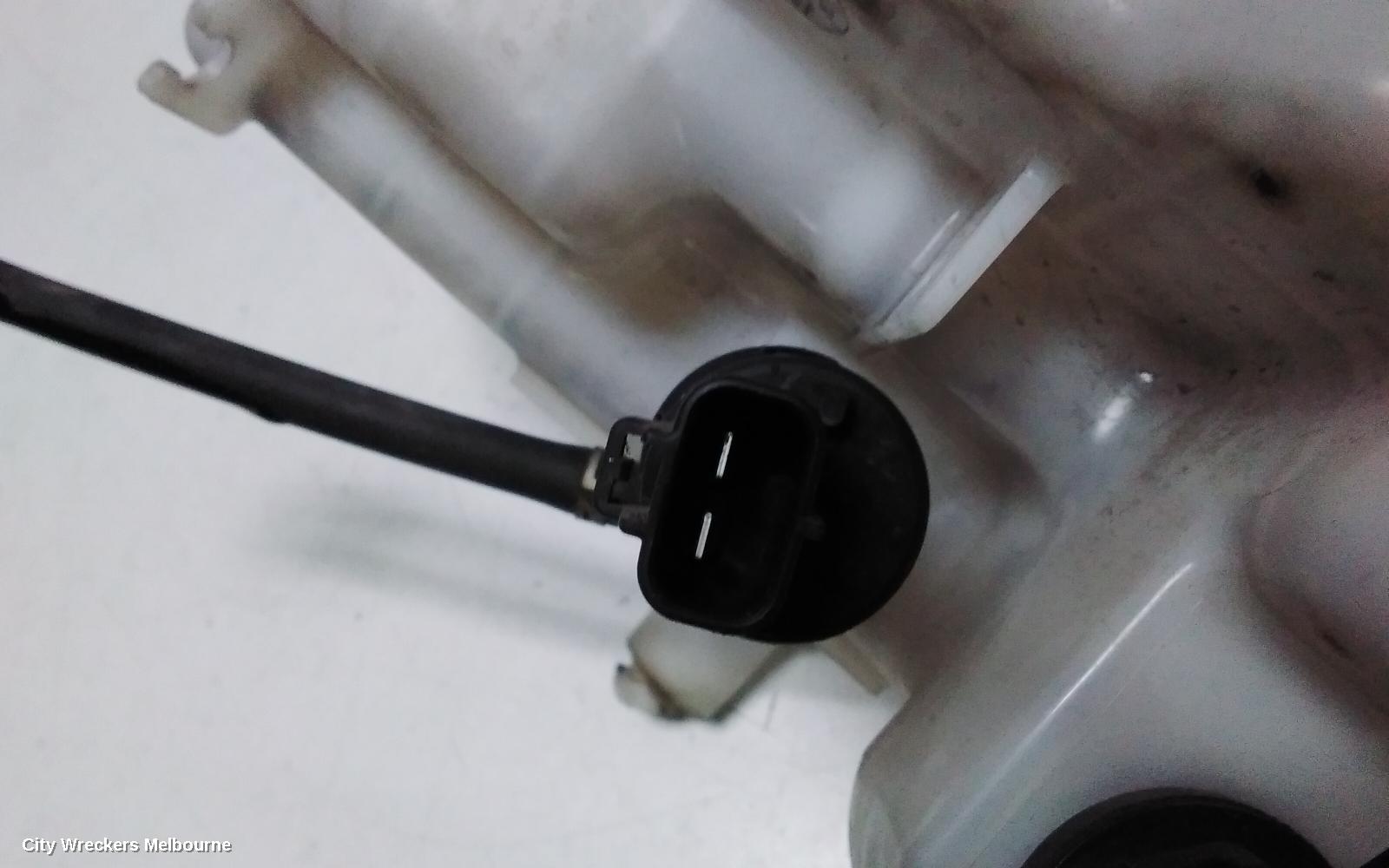 TOYOTA 86 WASHER BOTTLE, ZN6, W/ H/LAMP WASHERS TYPE, 04/2012 - 09/2021