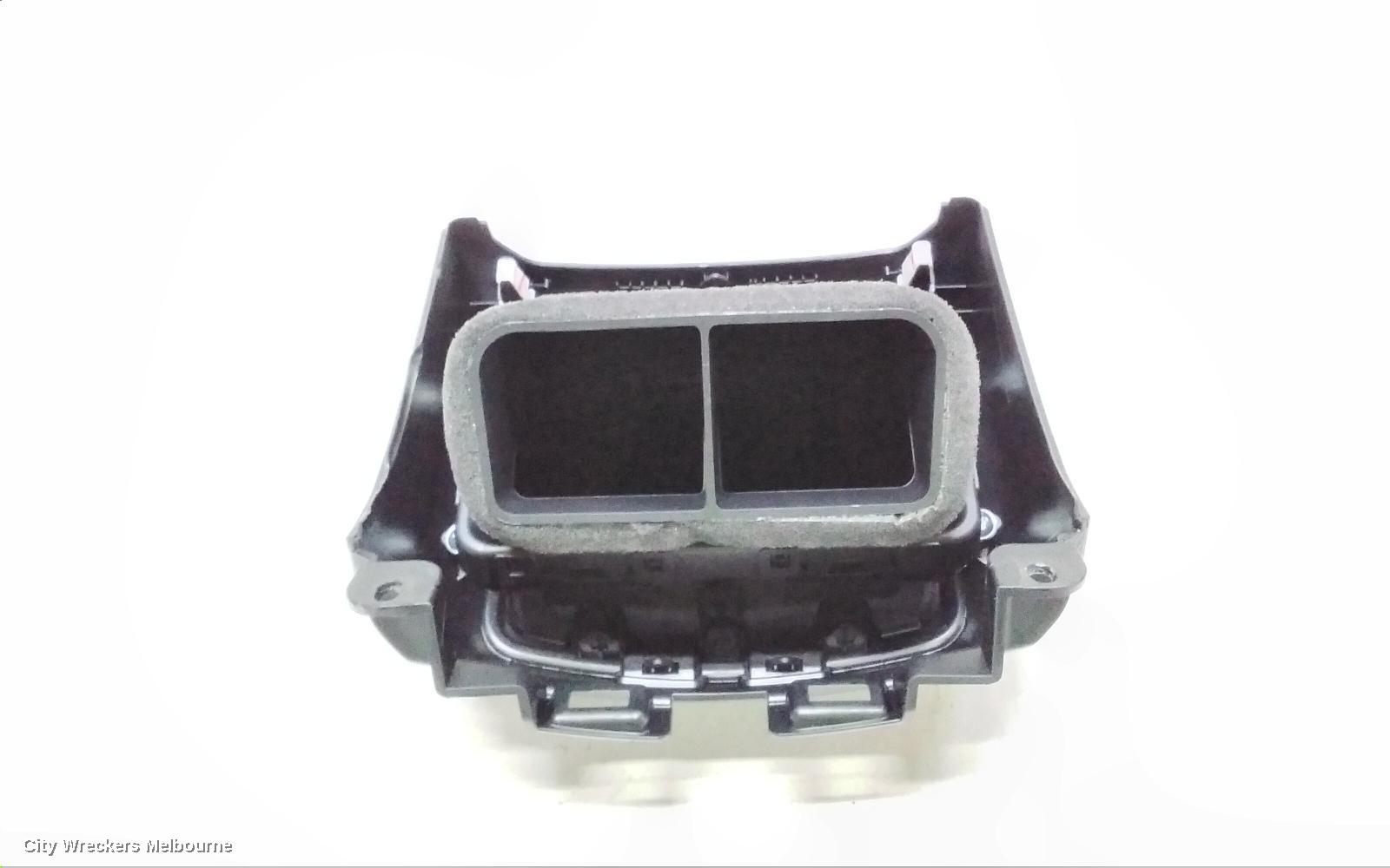 KIA SPORTAGE, NQ5, 09/2021 ONWARDS, CONSOL AIRVENT (BEHIND THE CONSOL ): 118477
