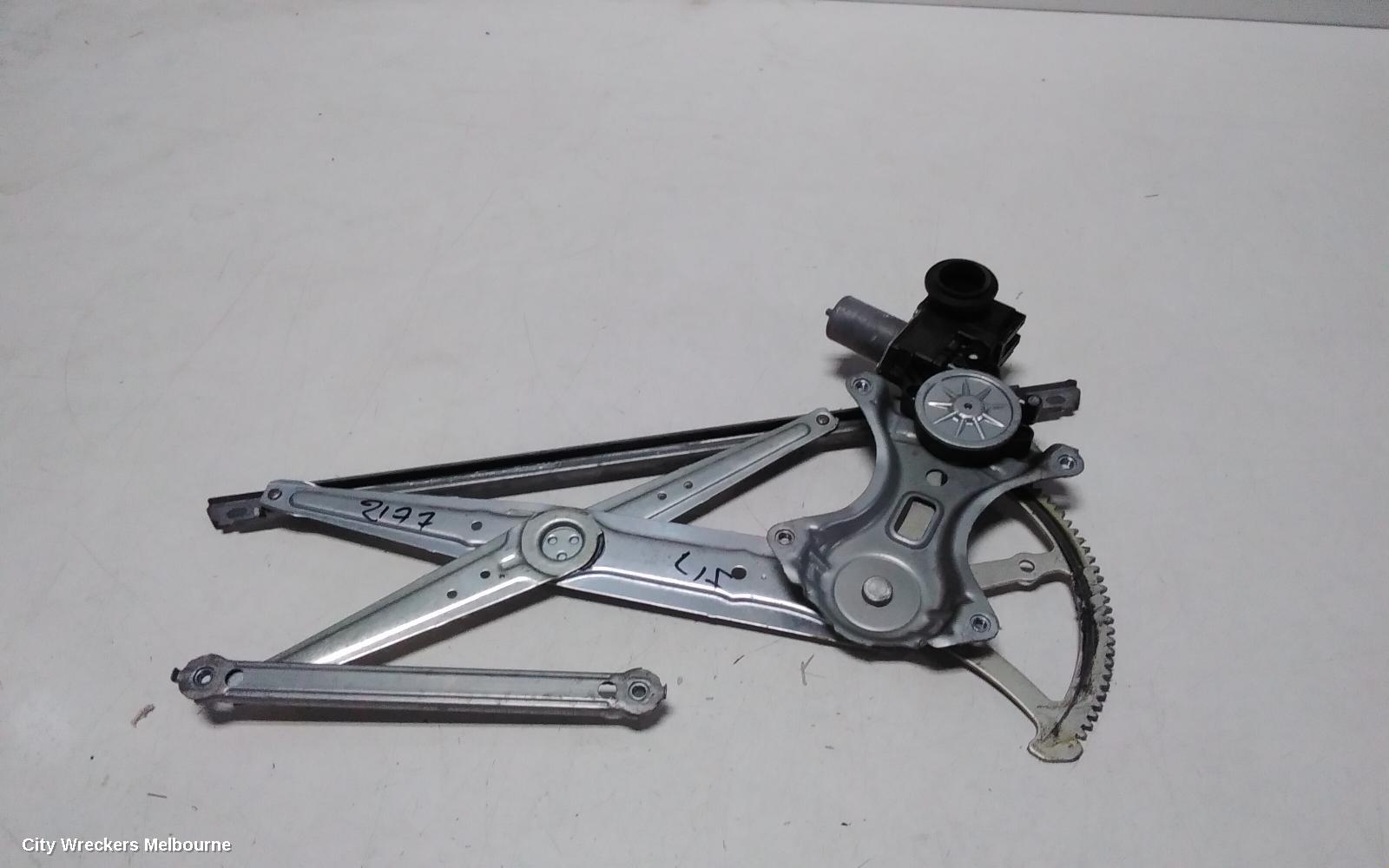 TOYOTA HIACE LEFT FRONT WINDOW REG/MOTOR, DOOR REG ASSY (REG AND MOTOR), 300 SERIES, 02/2019 ONWARDS