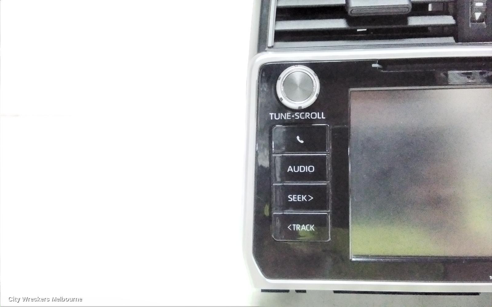 TOYOTA PRADO RADIO/CD/DVD/SAT/TV, DISPLAY/HEAD UNIT, SAT NAV TYPE, 9IN, 150 SERIES, 08/2017 ONWARDS