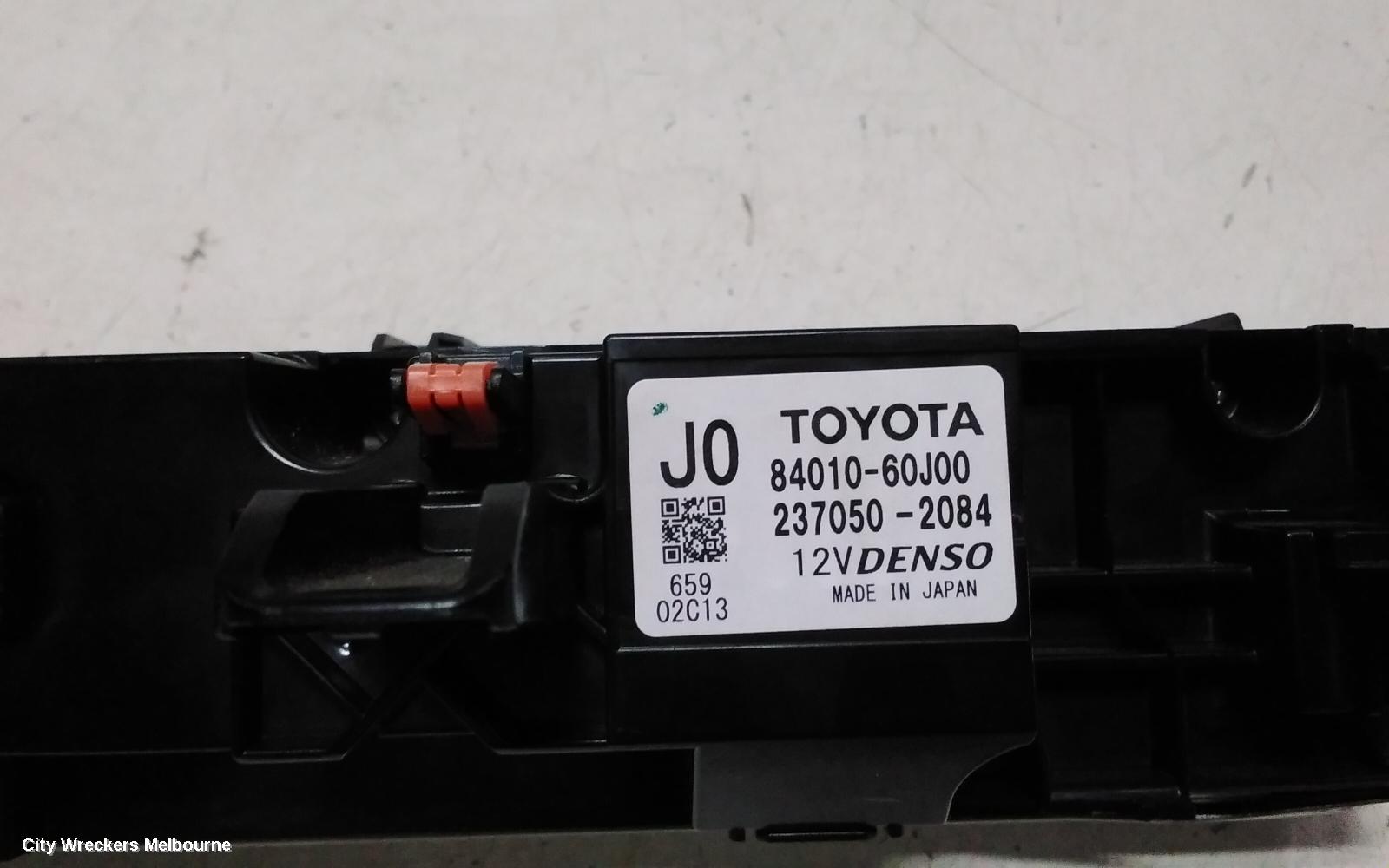 TOYOTA PRADO HEATER/AC CONTROLS, 150 SERIES, GXL/VX/KAKADU, FRONT, CLIMATE CONTROL, DUAL ZONE A/C TYPE, P/N 8401060J00, 08/2017 - 12/2023