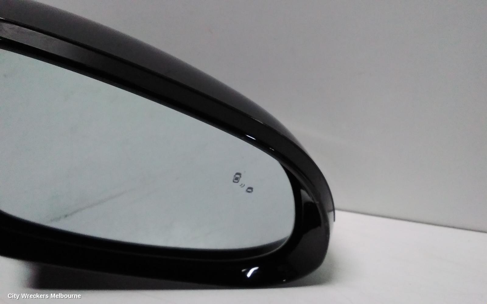HYUNDAI SANTA FE RIGHT DOOR MIRROR, TM, ACTIVE, MANUAL TYPE, 03/2018 - 09/2020