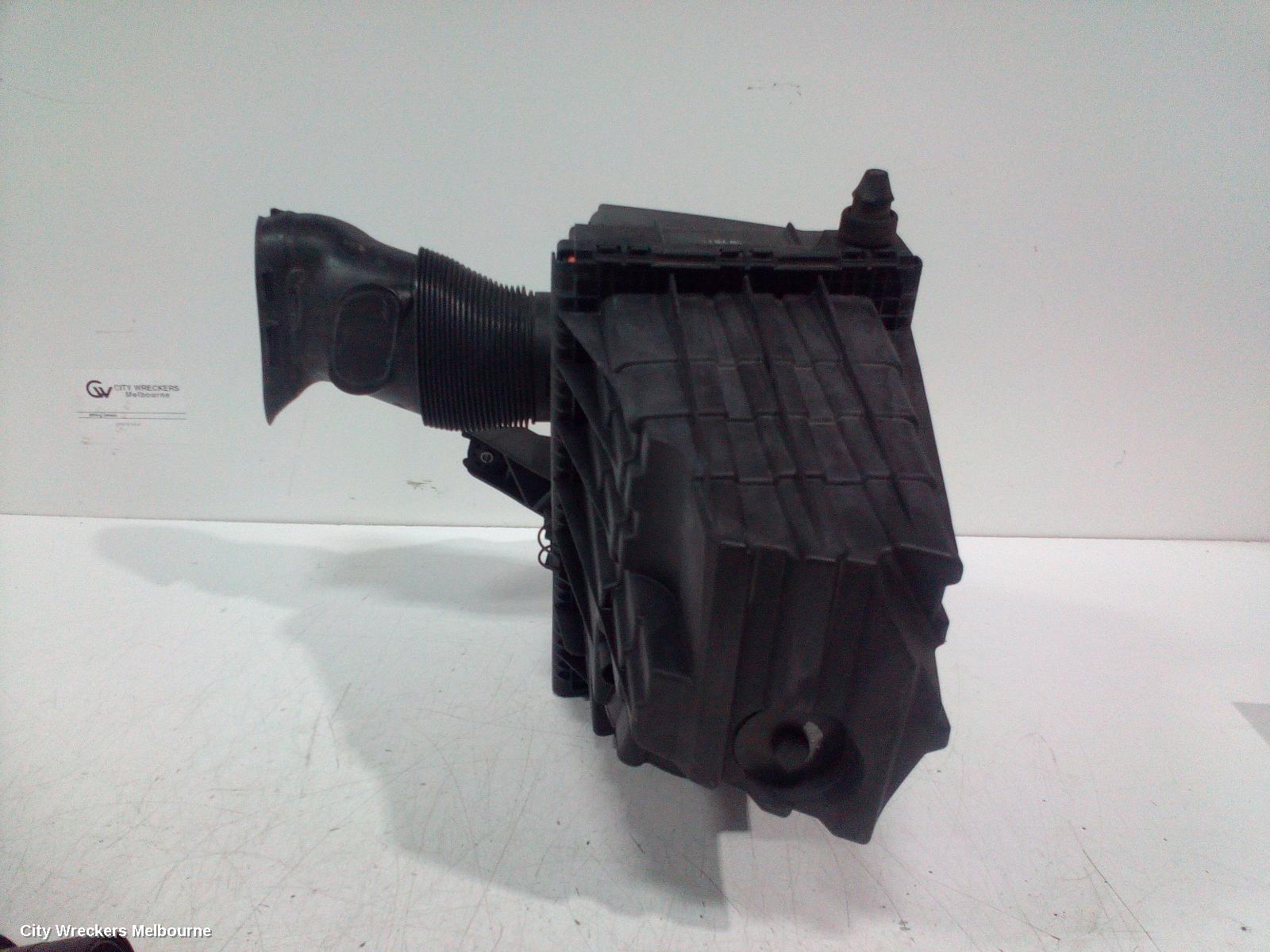 VOLKSWAGEN TRANSPORTER AIR CLEANER/BOX, AIR CLEANER, T6, 2.0, DIESEL, CAAC/CAAB CODE, 07/2015 - 08/2024