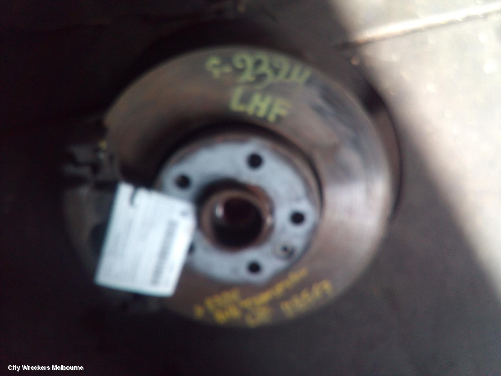 VOLKSWAGEN TRANSPORTER LEFT FRONT HUB ASSEMBLY, T6, 07/2015 - 08/2024