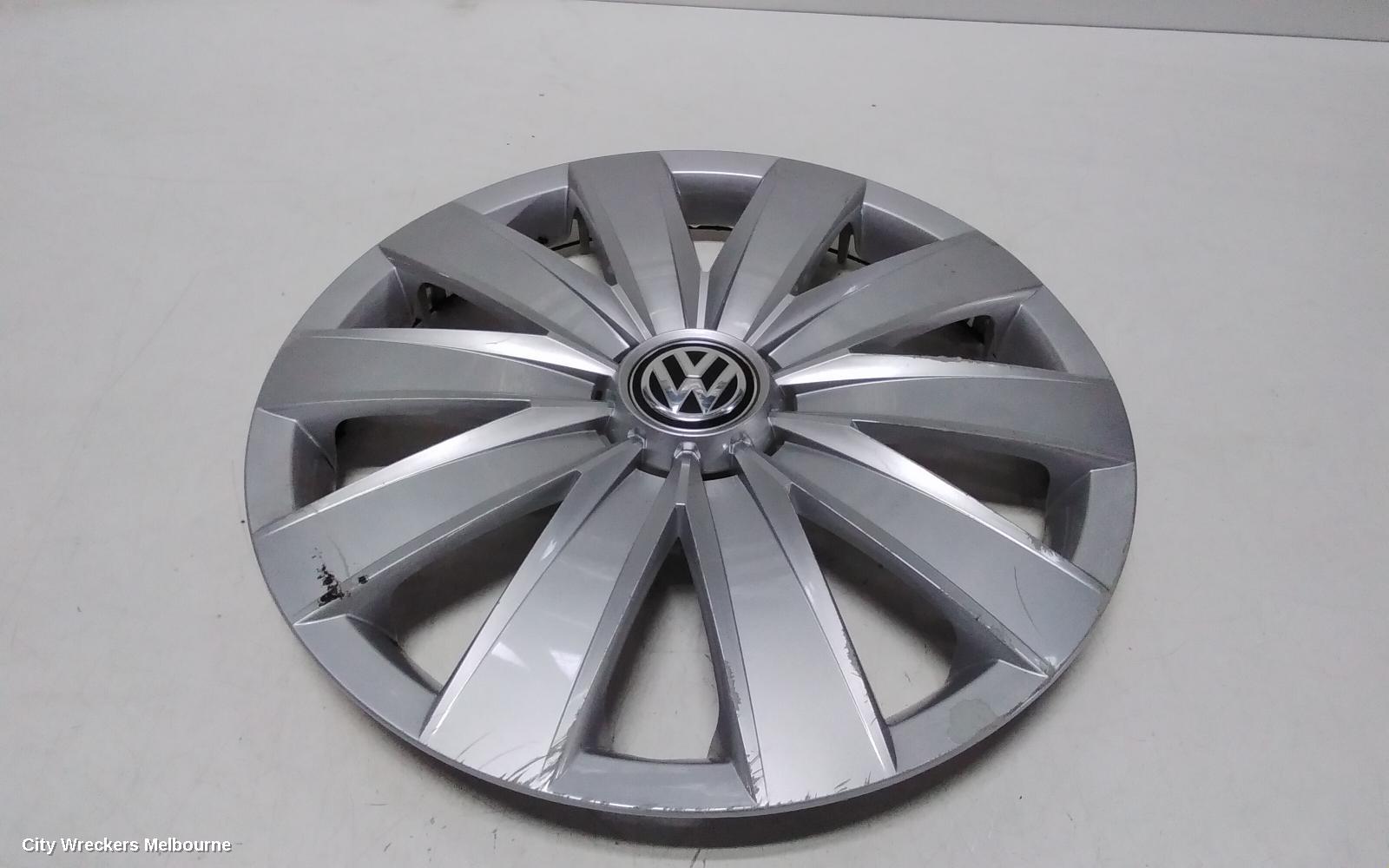 VOLKSWAGEN TRANSPORTER WHEEL COVER/HUB CAP, T6, 07/2015 - 08/2024