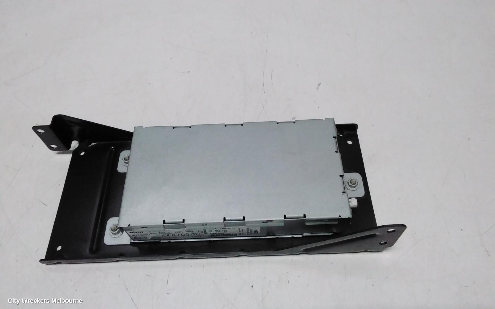 BMW 3 SERIES RADIO/CD/DVD/SAT/TV, BLUETOOTH MODULE***USE ECU PART TYPE***