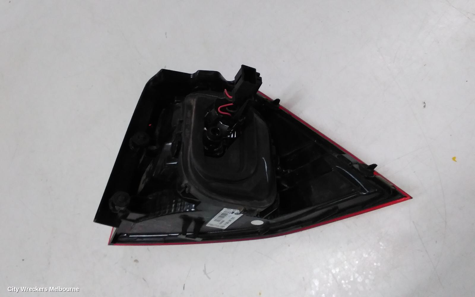 VOLKSWAGEN GOLF LEFT TAILLIGHT, GEN 7, HATCH, STANDARD, TRENDLINE/COMFORTLINE, NON LED TYPE, NON TINTED TYPE, 03/2013 - 03/2017