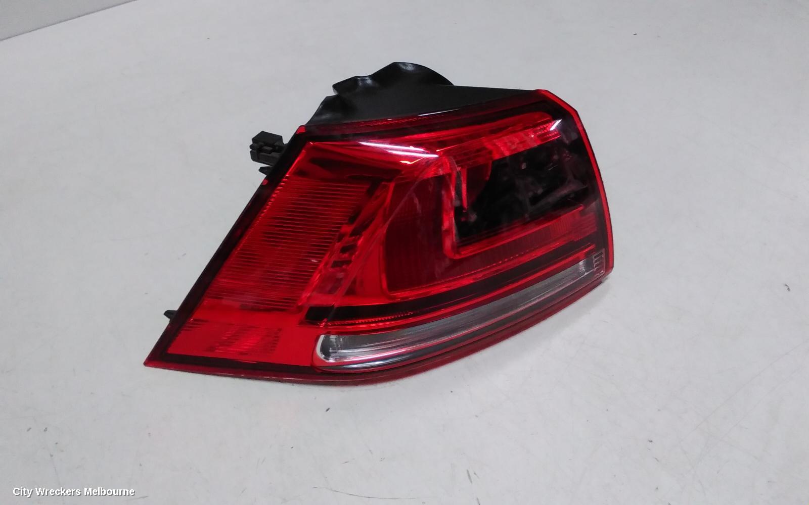 VOLKSWAGEN GOLF LEFT TAILLIGHT, GEN 7, HATCH, STANDARD, TRENDLINE/COMFORTLINE, NON LED TYPE, NON TINTED TYPE, 03/2013 - 03/2017