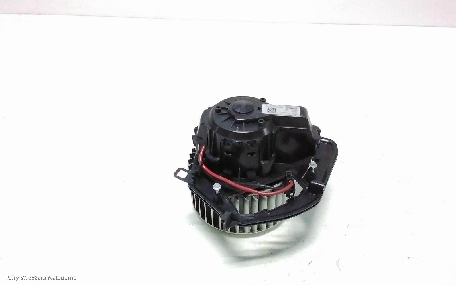 VOLKSWAGEN TRANSPORTER HEATER FAN MOTOR, CLIMATE CONTROL TYPE (FRONT), T6, 07/2015 ONWARDS