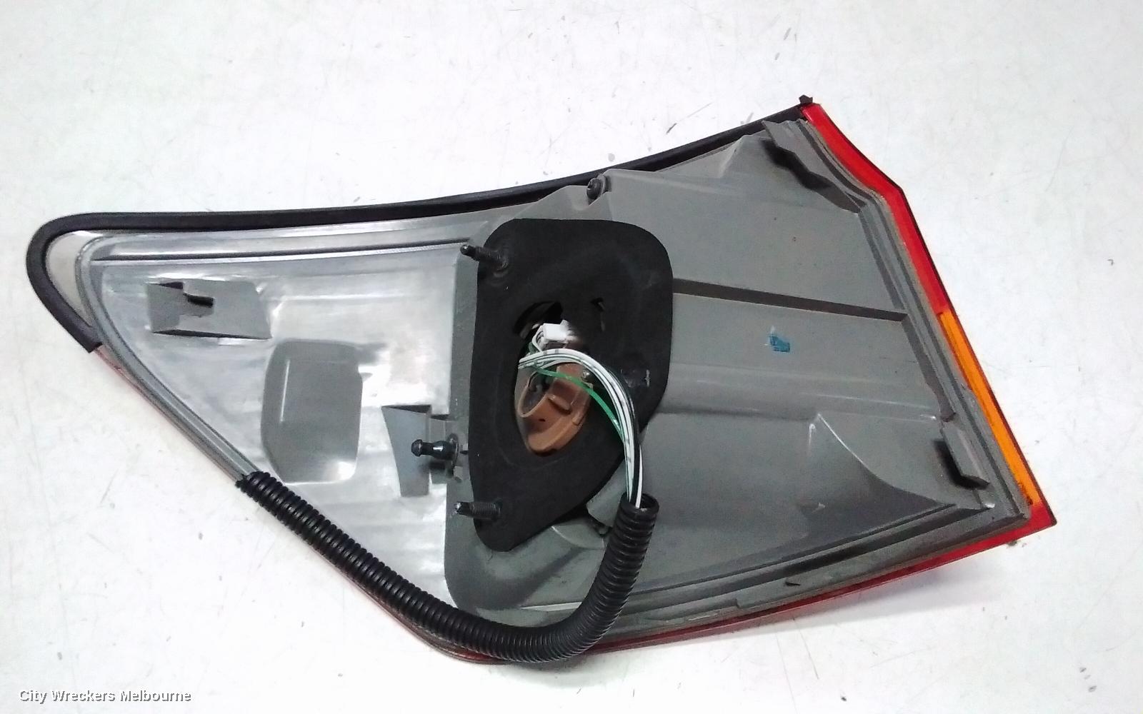 LEXUS IS250/IS250C RIGHT TAILLIGHT, IS250, GSE20R, SEDAN, HORIZONTAL TYPE, 11/2005 - 09/2008