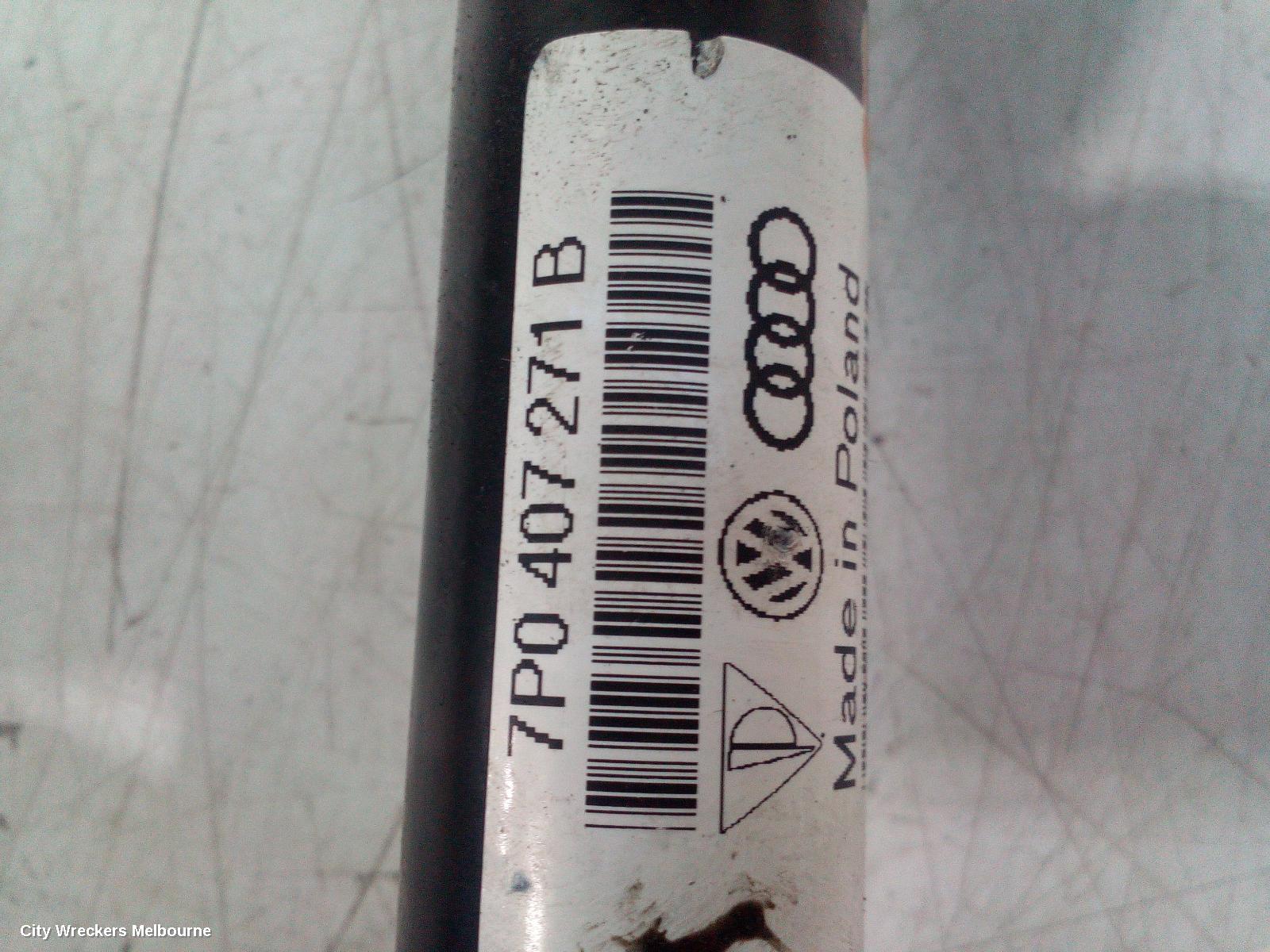 AUDI Q7 LEFT DRIVESHAFT, FRONT, 3.0/4.2, DIESEL, CJGA/CJMA/CRCA/CCFC CODE, 4L, 09/2010 - 08/2015