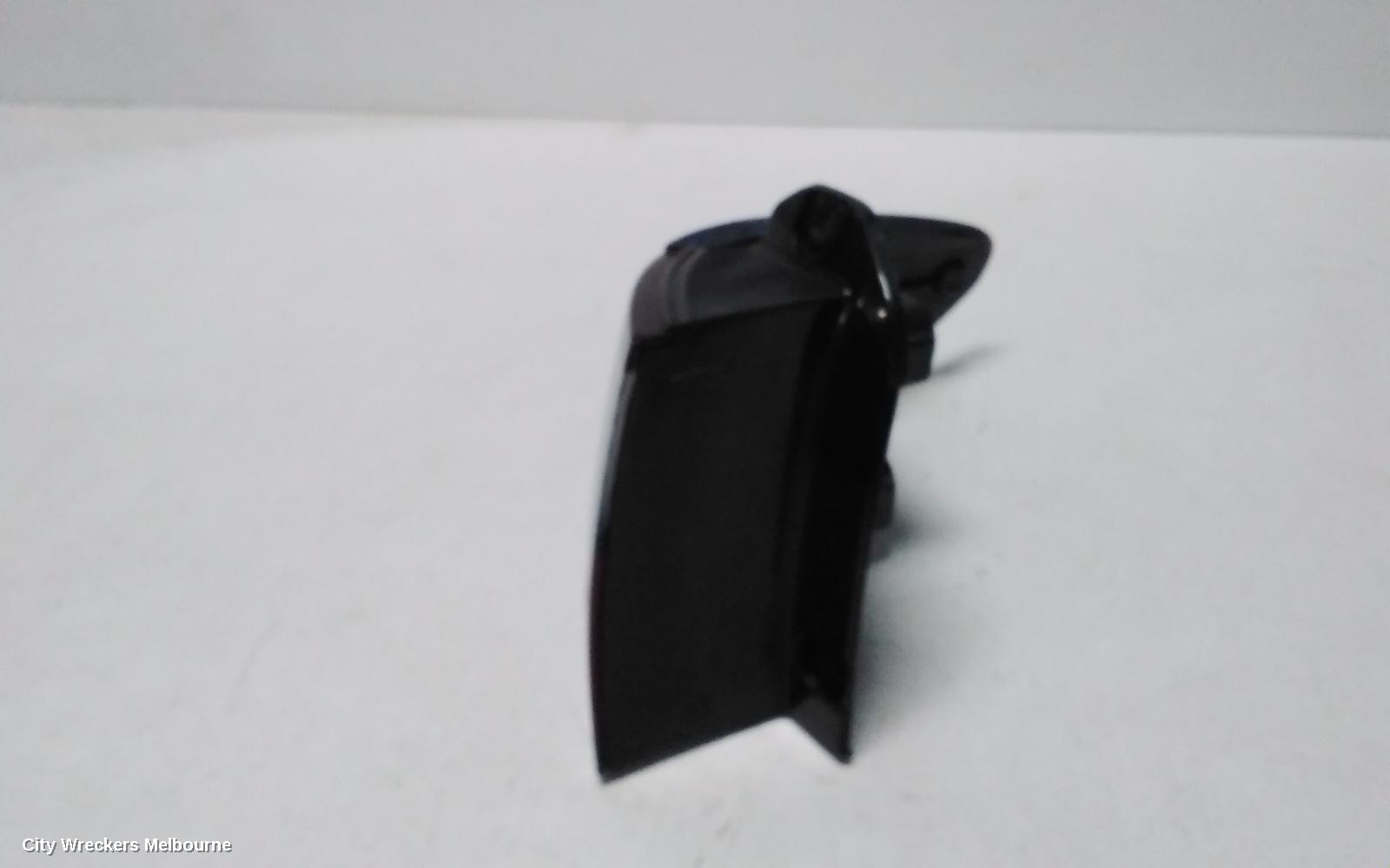 TOYOTA TARAGO LEFT TAILLIGHT, ACR30 (AUST TYPE), 06/2000 - 06/2003 8156128301