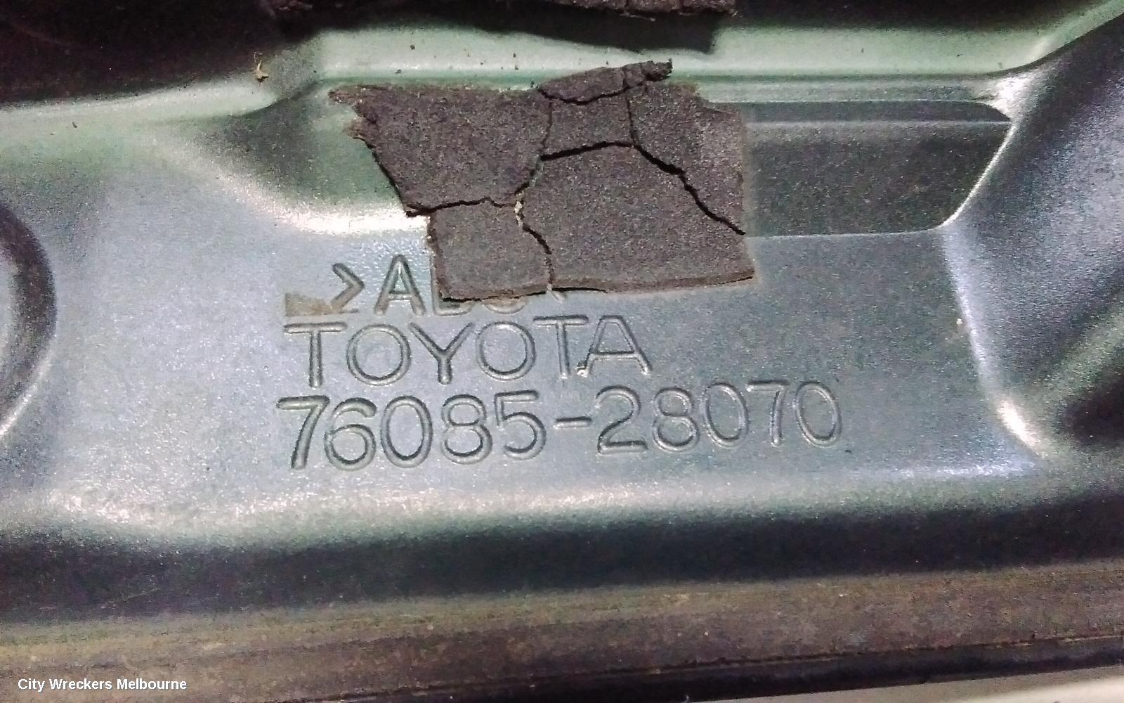 TOYOTA TARAGO REAR SPOILER, ACR30, (TAILGATE), 06/2000 - 02/2006