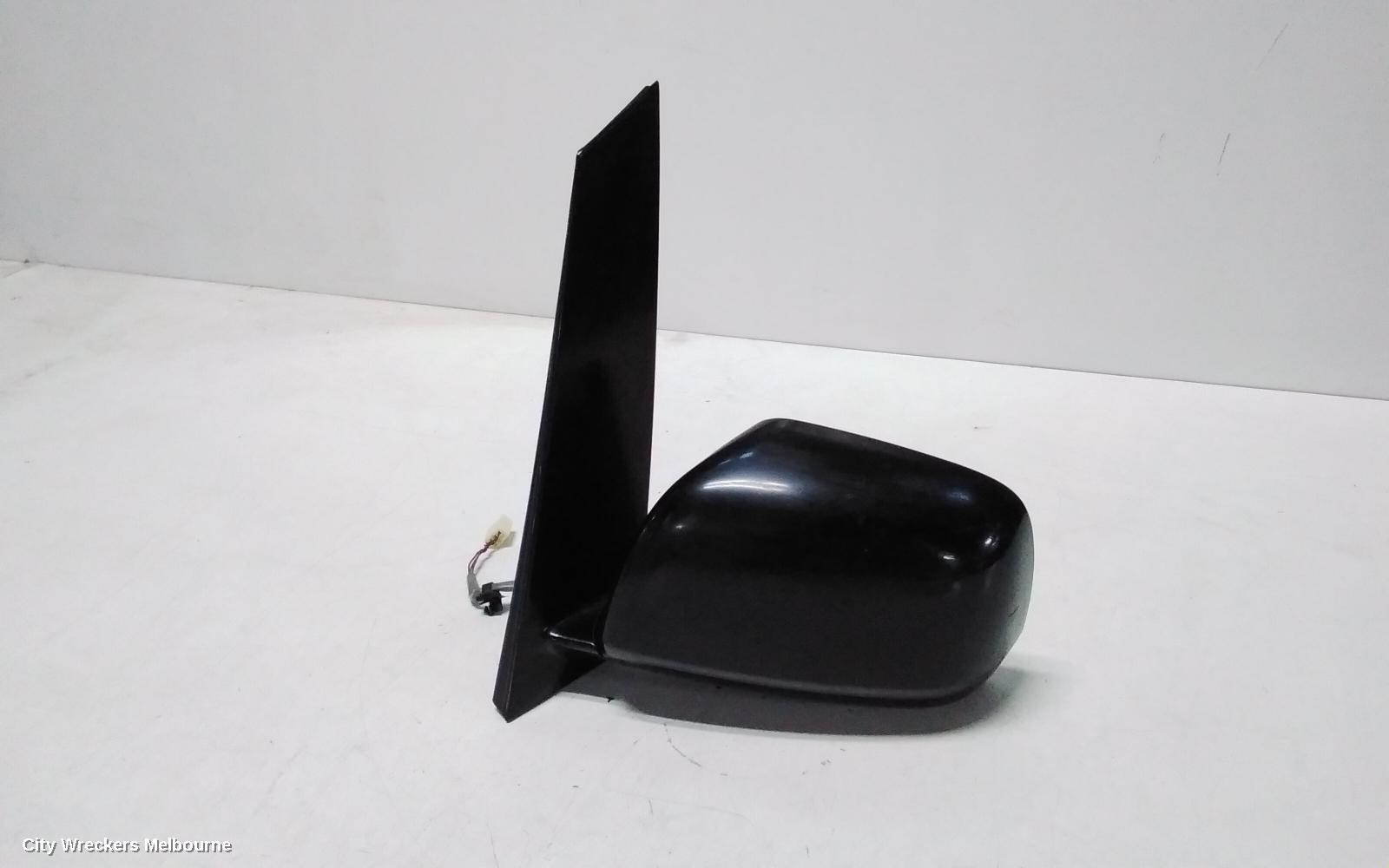 TOYOTA TARAGO LEFT DOOR MIRROR, ACR30, POWER, 06/2000 - 02/2006