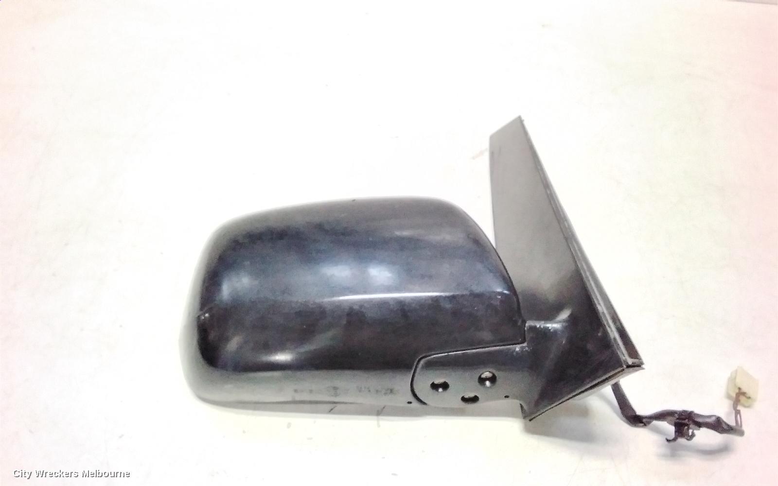 TOYOTA TARAGO RIGHT DOOR MIRROR, ACR30, POWER, 06/2000 - 02/2006
