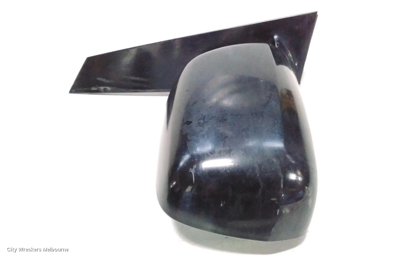 TOYOTA TARAGO RIGHT DOOR MIRROR, ACR30, POWER, 06/2000 - 02/2006