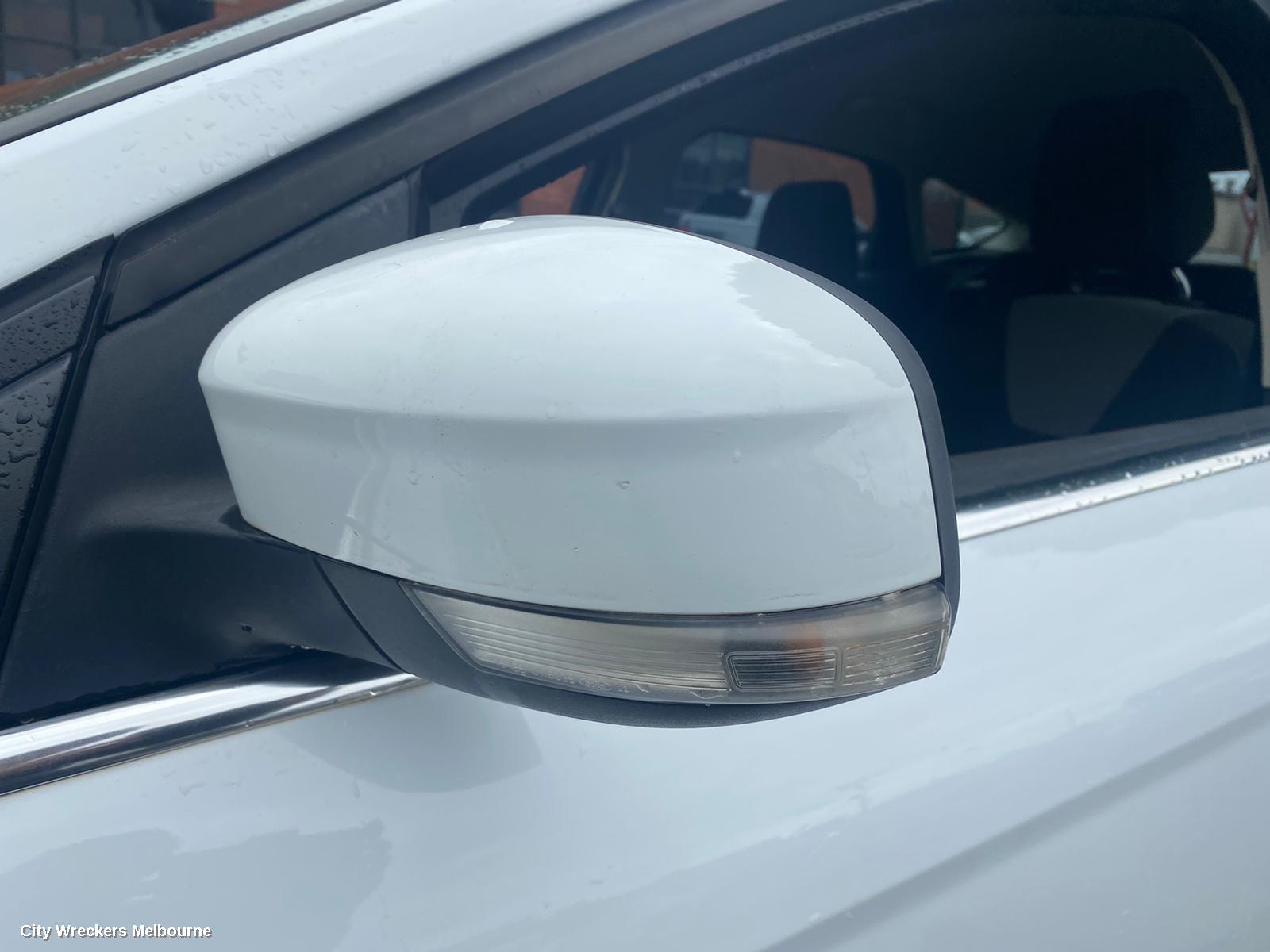 FORD FOCUS RIGHT INDICATOR/FOG/SIDE, BUMPER FOGLAMP, LW, TREND/SPORT/TITANIUM, 05/2011 - 08/2015