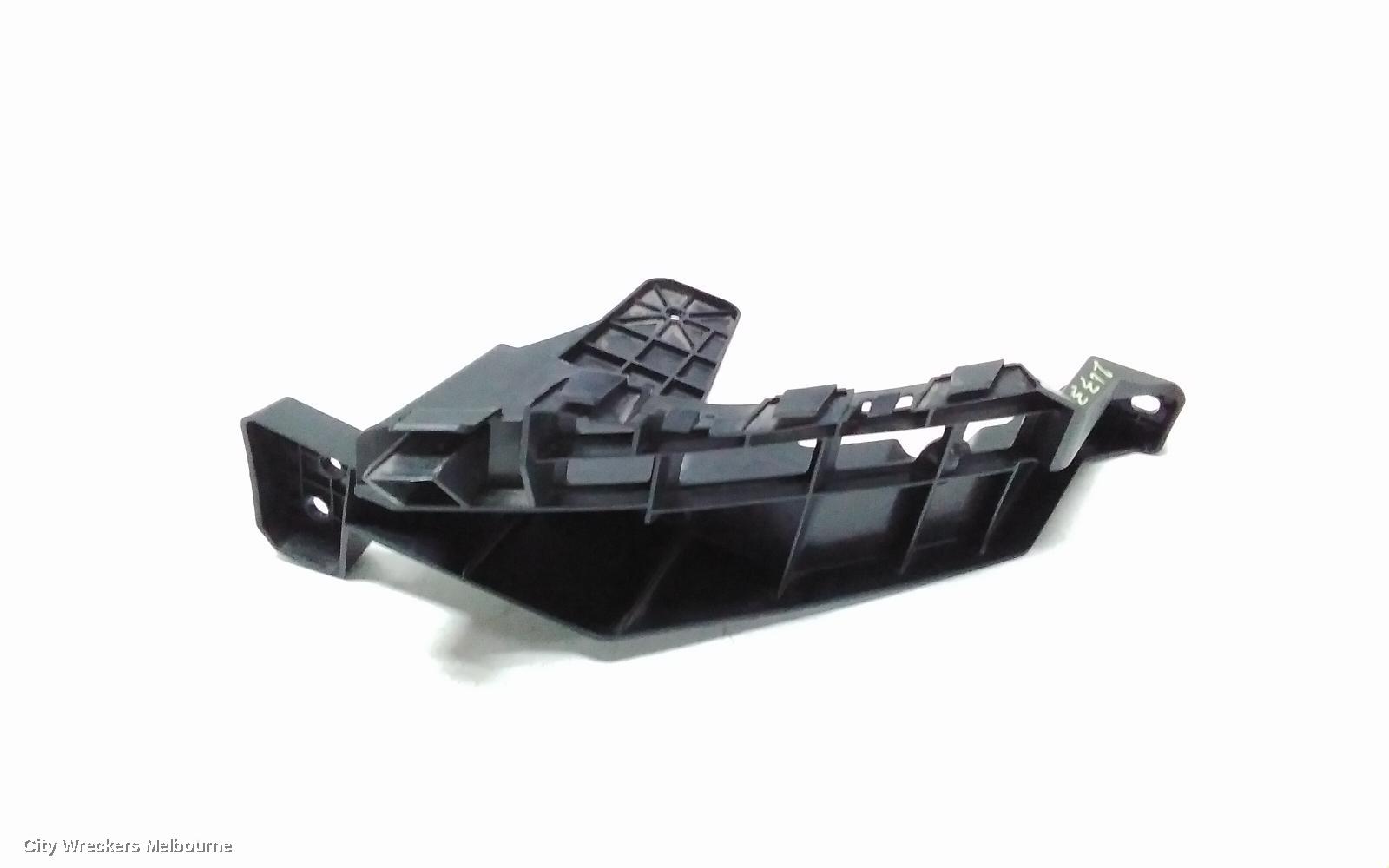 HAVAL H6, B01/B03, 02/2021 ONWARDS, LHF HEADLIGHT BRAKET: 118757