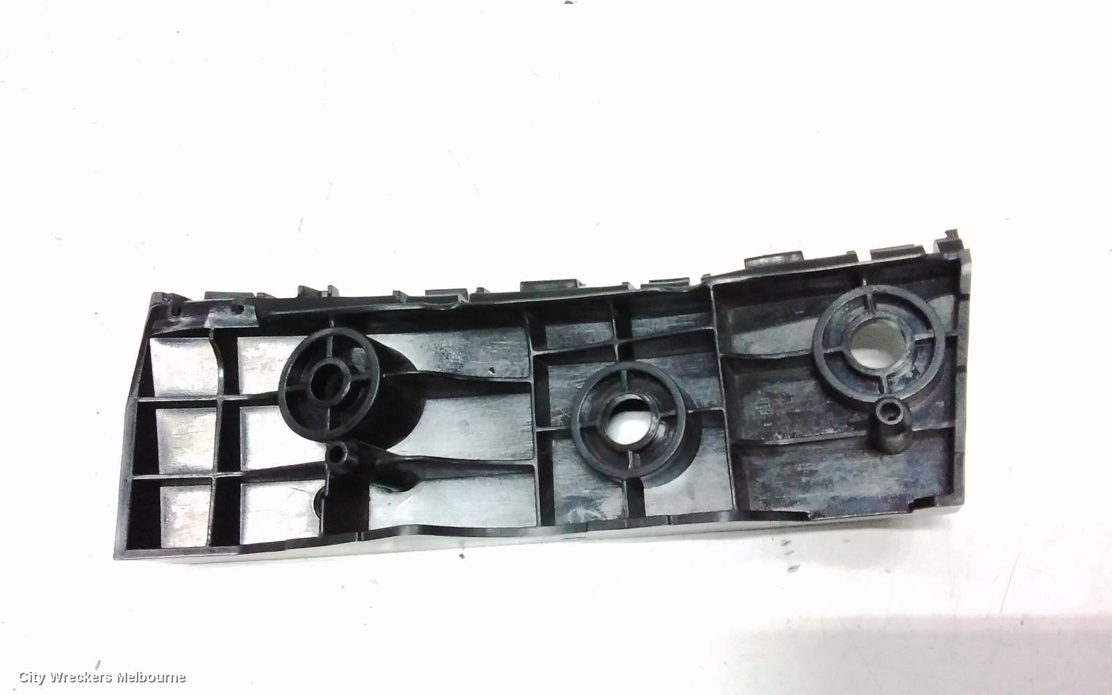 HAVAL H6, B01/B03, 02/2021 ONWARDS, RHF BAR BRAKET: 118760