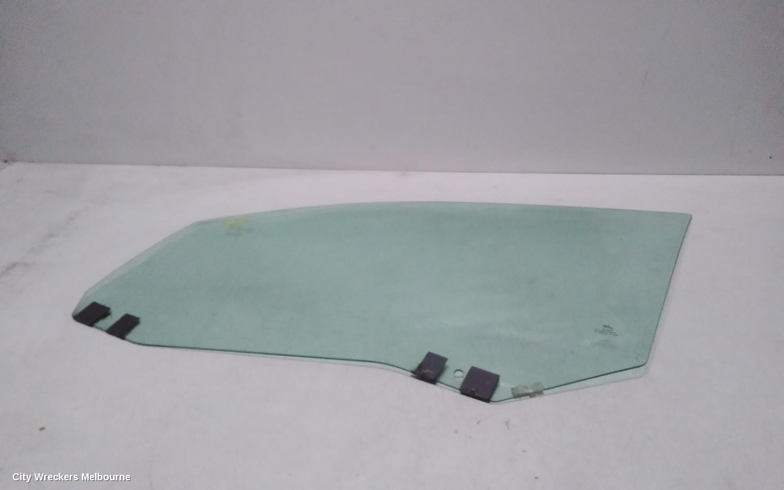 FORD TERRITORY LEFT FRONT DOOR WINDOW, SX-SZ, 05/2004 - 12/2016