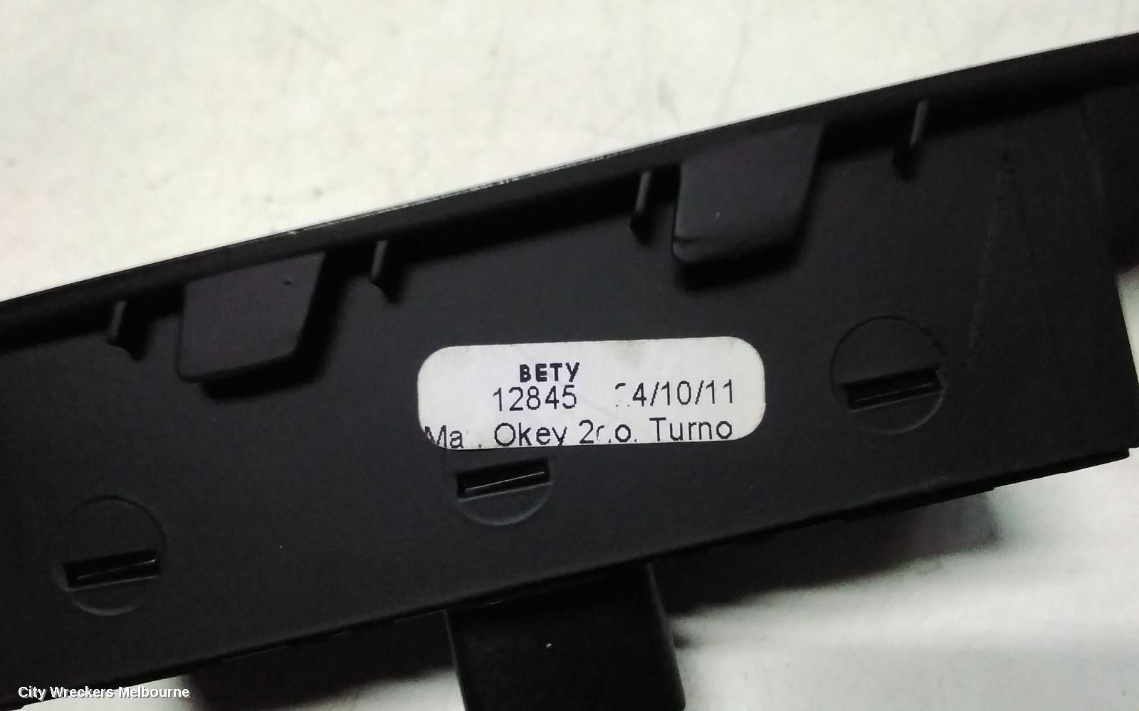 VOLKSWAGEN JETTA PWR DR WIND SWITCH, RH FRONT (MASTER SWITCH), 1B, 02/2011 - 12/2017