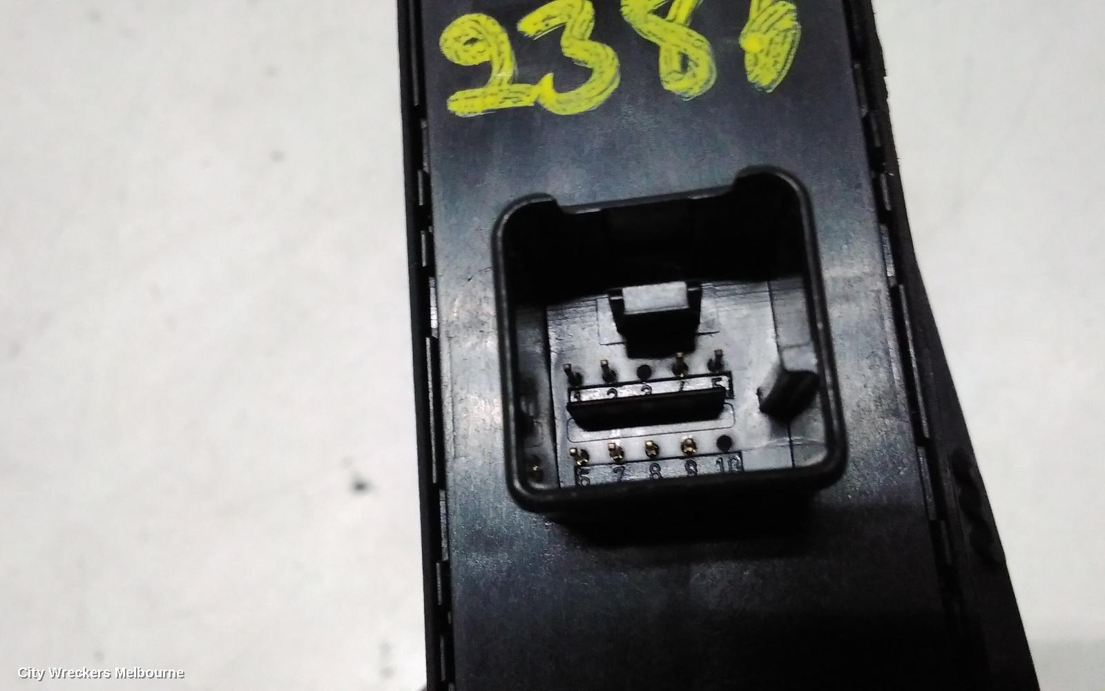 VOLKSWAGEN JETTA PWR DR WIND SWITCH, RH FRONT (MASTER SWITCH), 1B, 02/2011 - 12/2017