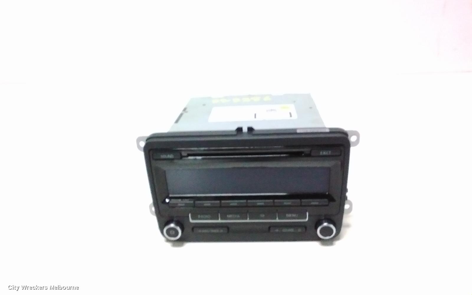 VOLKSWAGEN JETTA RADIO/CD/DVD/SAT/TV, DISPLAY & HEAD UNIT, (RCD310), 1B, 02/2011 - 06/2015