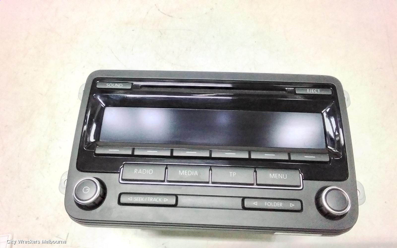 VOLKSWAGEN JETTA RADIO/CD/DVD/SAT/TV, DISPLAY & HEAD UNIT, (RCD310), 1B, 02/2011 - 06/2015
