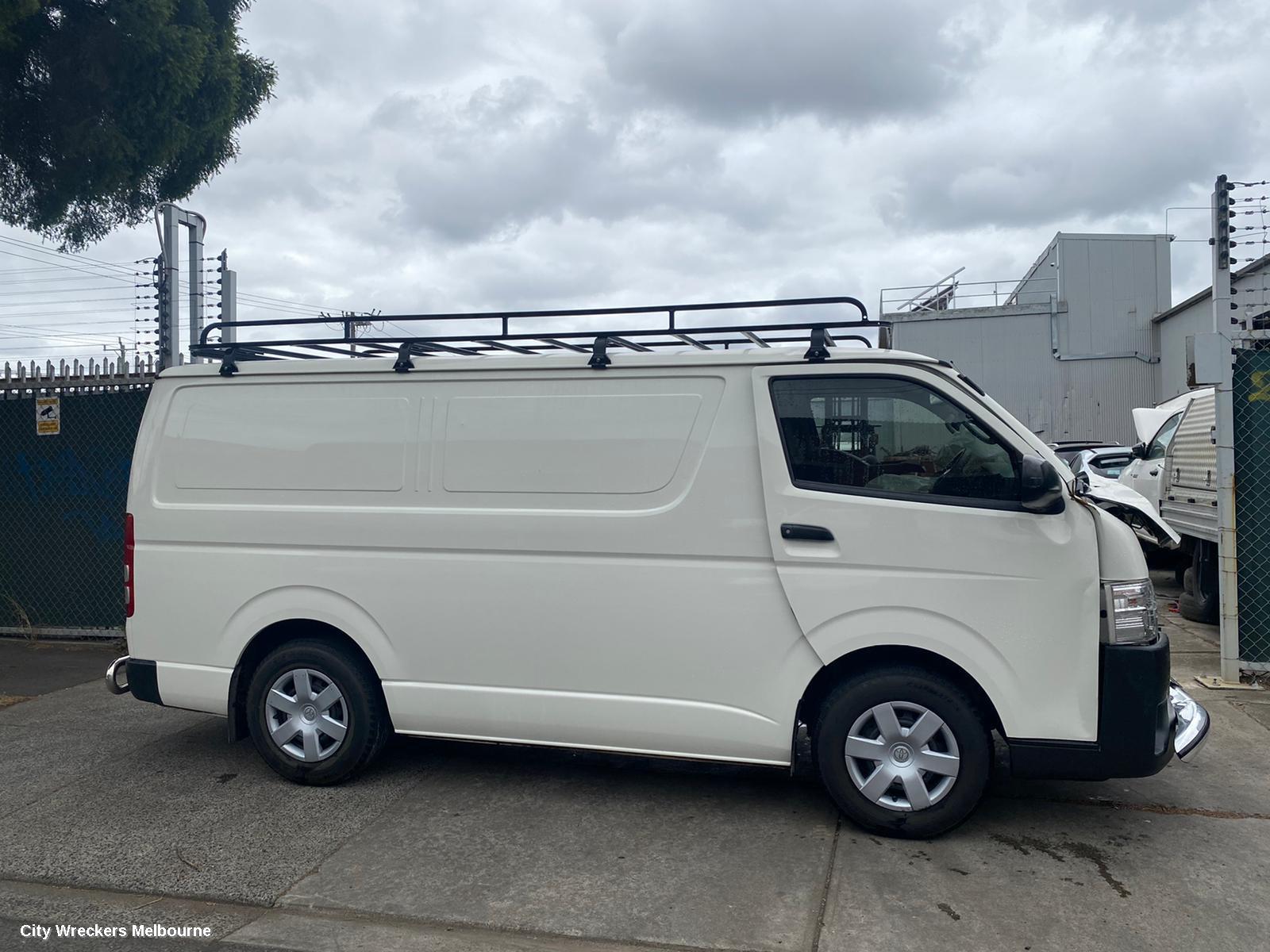 TOYOTA HIACE INTERCOOLER, TRH/KDH, 03/2005 - 04/2019